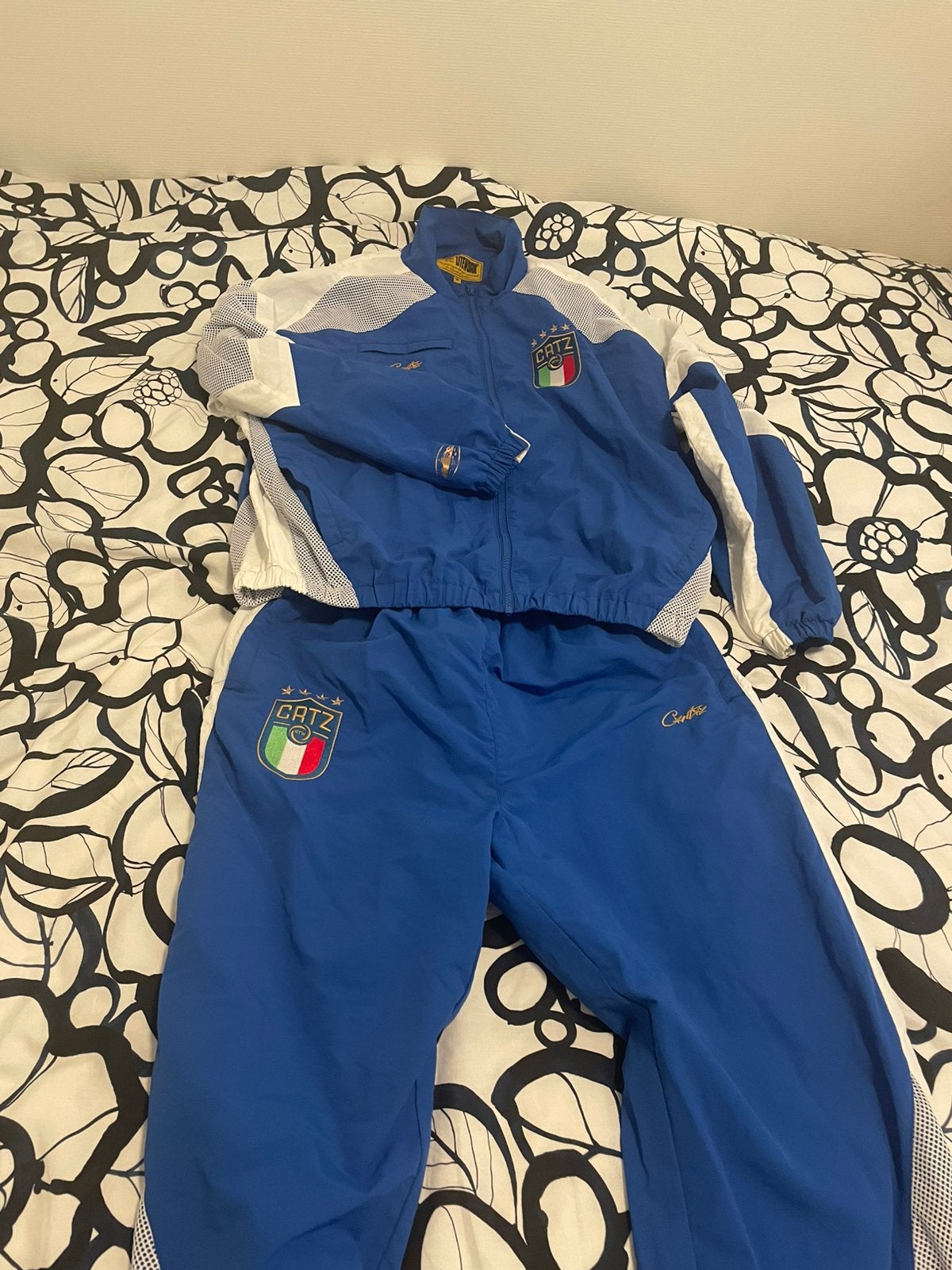 Corteiz Limited Edition Trainingspak - Blauw/Wit, Kleding | Heren, Blauw, Overige maten, Ophalen of Verzenden, Zo goed als nieuw