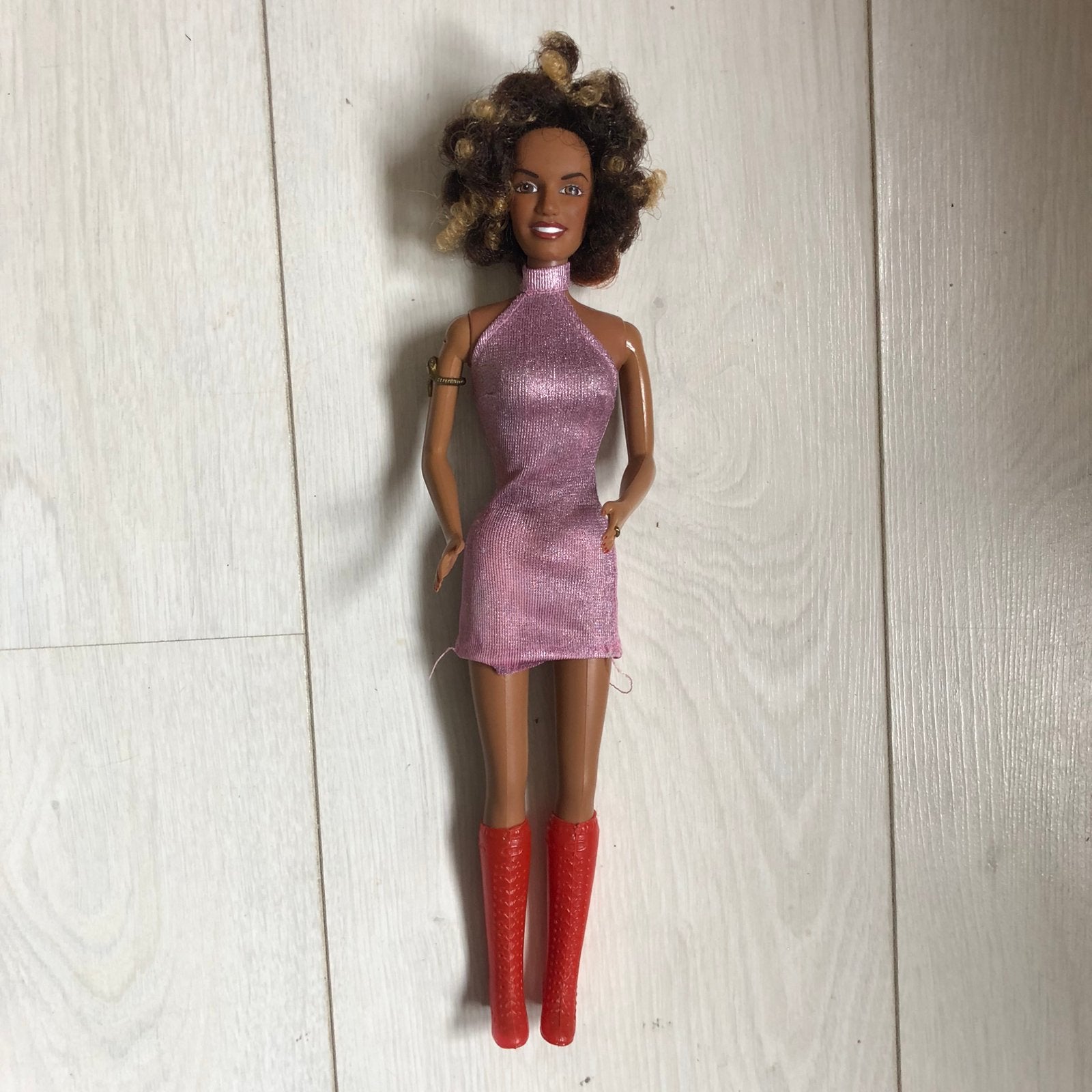 Mel B Spice Girls Barbie pop 90s, Verzamelen, Poppen, Ophalen of Verzenden, Gebruikt, Pop