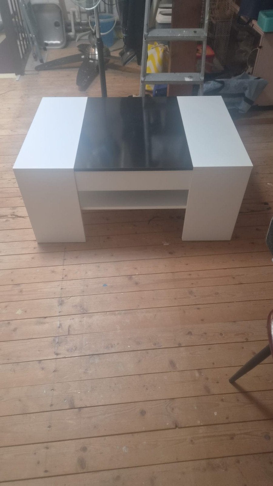 Moderne salontafel wit met zwart blad, Ophalen, Overige materialen, Gebruikt, Modern