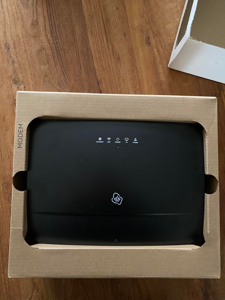 KPN box 12 (nieuw), Ophalen of Verzenden, Zo goed als nieuw