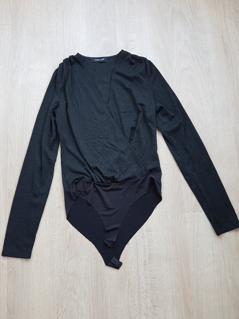 Zwarte overslagblouse, Voyelles, maat S, Kleding | Dames, Zwart, Ophalen of Verzenden, Zo goed als nieuw, Maat 36 (S)