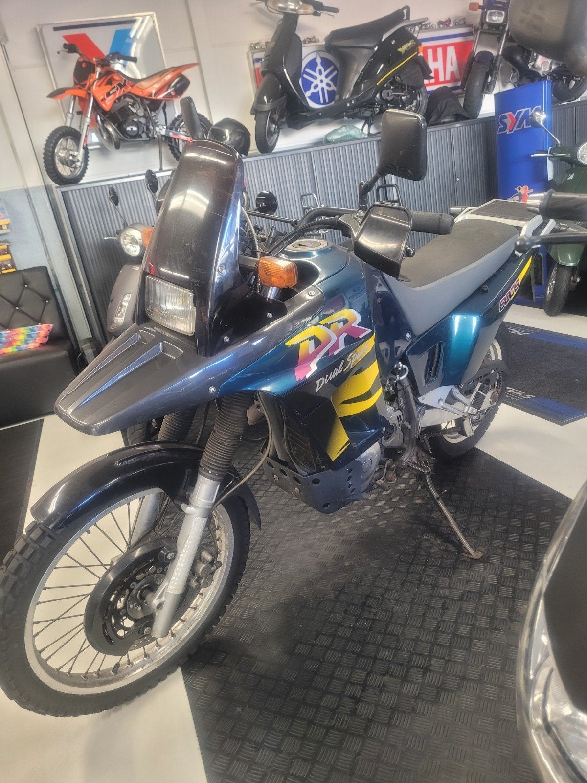 suzuki  dr 800s dual sport, Suzuki, Suzuki, Meer dan 35 kW, Suzuki