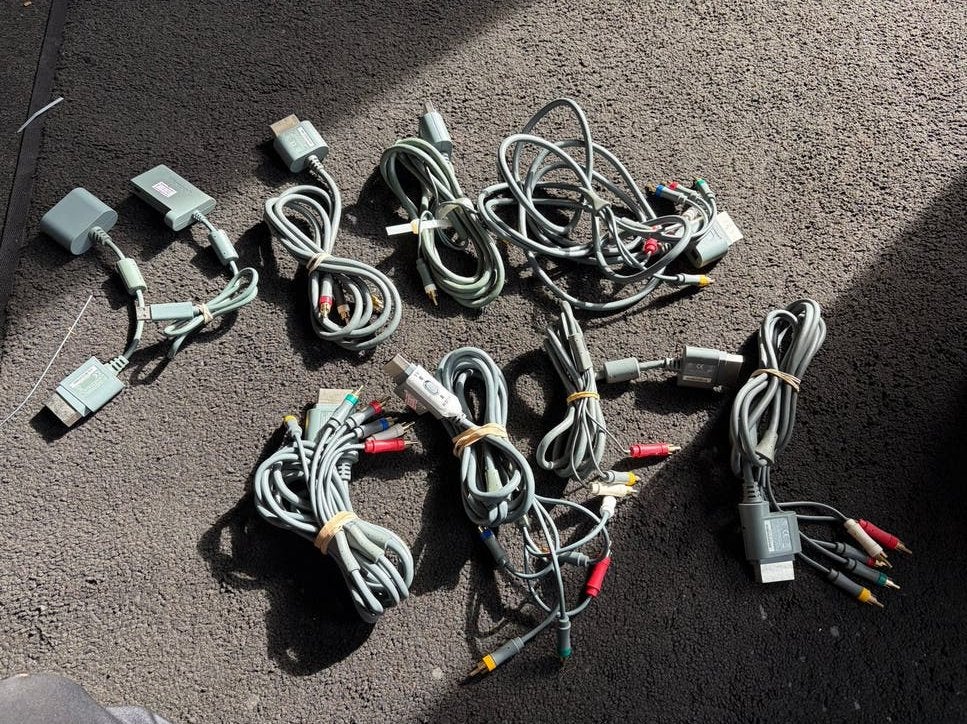 9x Kabels voor Xbox 360 - Diverse Aansluitingen, Spelcomputers en Games, Gebruikt, Geen, Ophalen of Verzenden, Voeding of Kabel