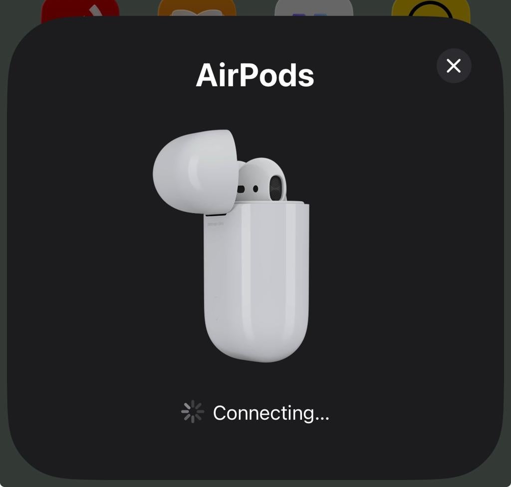 AirPods (rechter defect) met twee oplaaddoosjes, Ophalen of Verzenden, Niet werkend