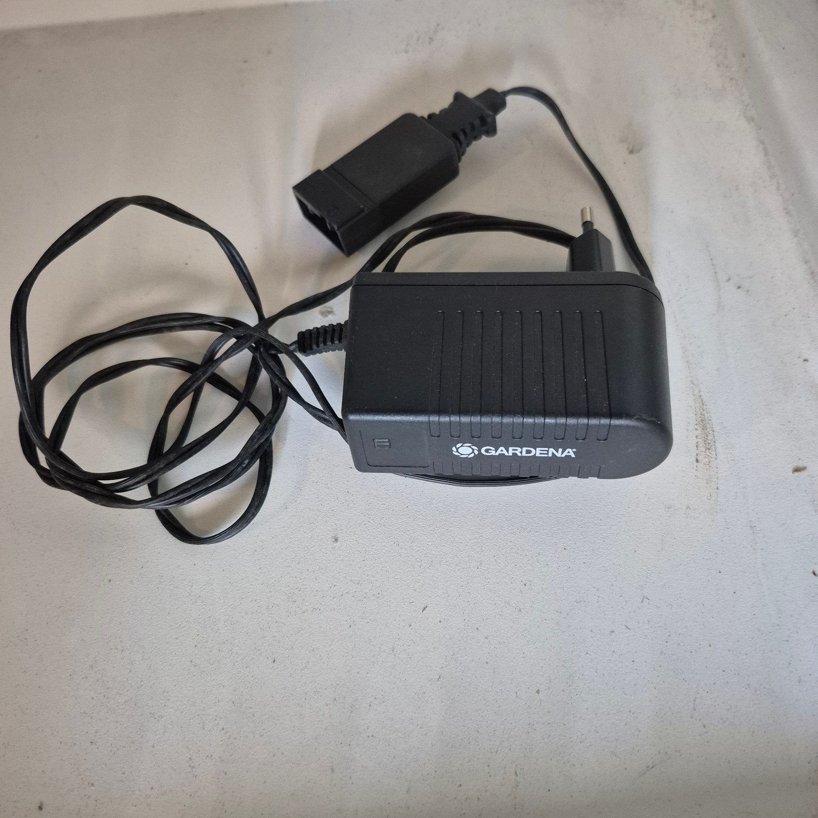 Gardena Oplader 9825-00.620.00 (18V), Tuin en Terras, Ophalen of Verzenden