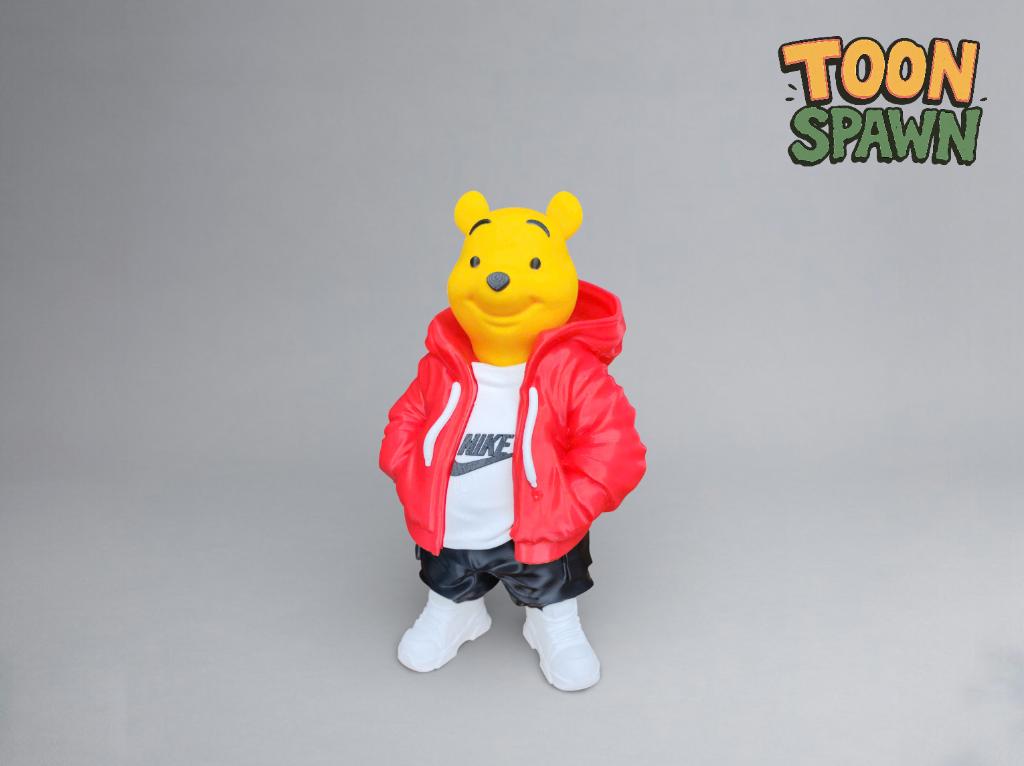 Urban Pooh Beeld 27cm – Street Style, Verzamelen, Beelden en Beeldjes, Ophalen of Verzenden, Nieuw, Fantasy