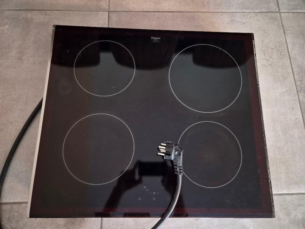 Zeer goede Inductie kookplaat B60 x H52, Witgoed en Apparatuur, Kookplaten, Gebruikt, Inbouw, Inductie, 4 kookzones
