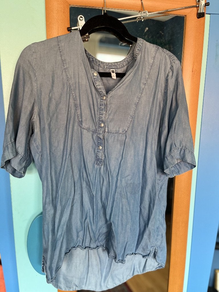 leuk lycocell bloesje jeanskleur Hema L zgan, Hema, Ophalen of Verzenden, Zo goed als nieuw, Blauw