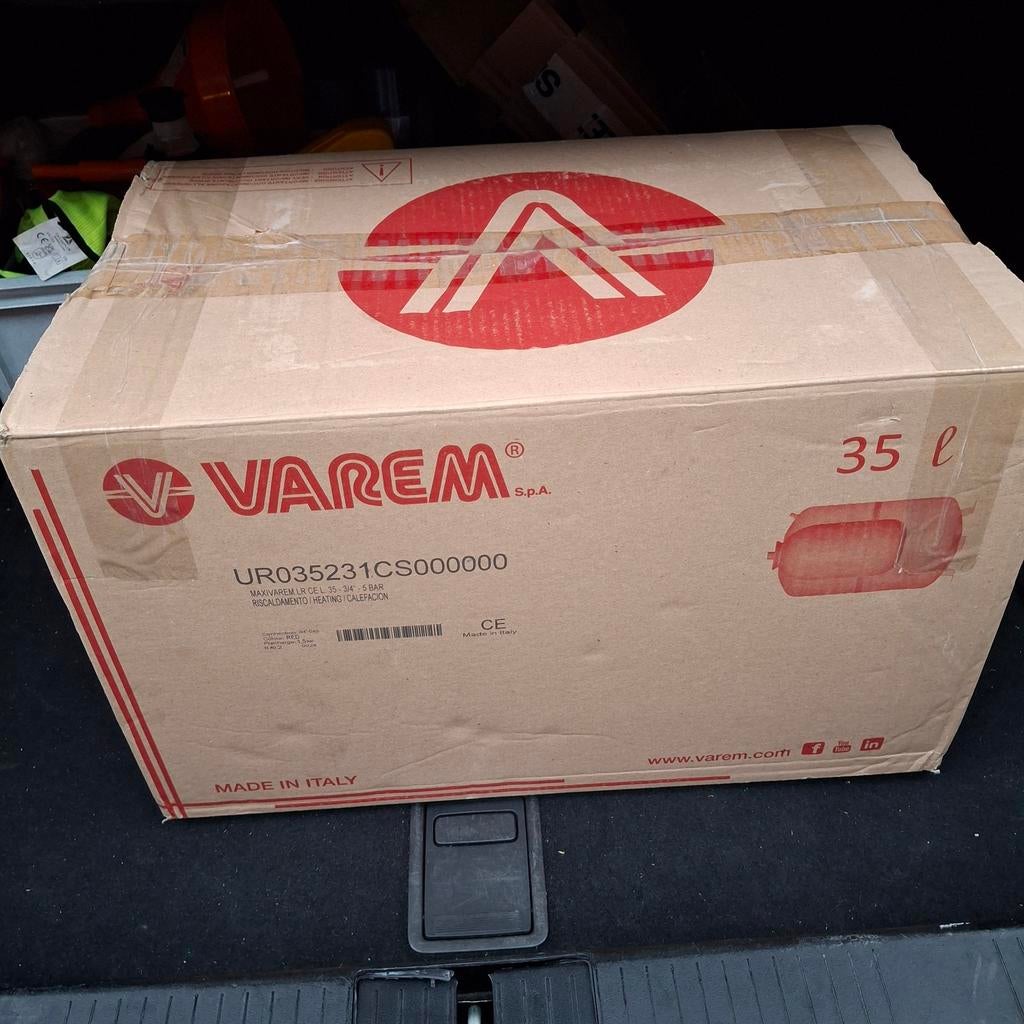Varem Expansievat 35L voor CV-ketel - Nieuw in doos, Ophalen of Verzenden, Nieuw, Cv-ketel of Combi-ketel