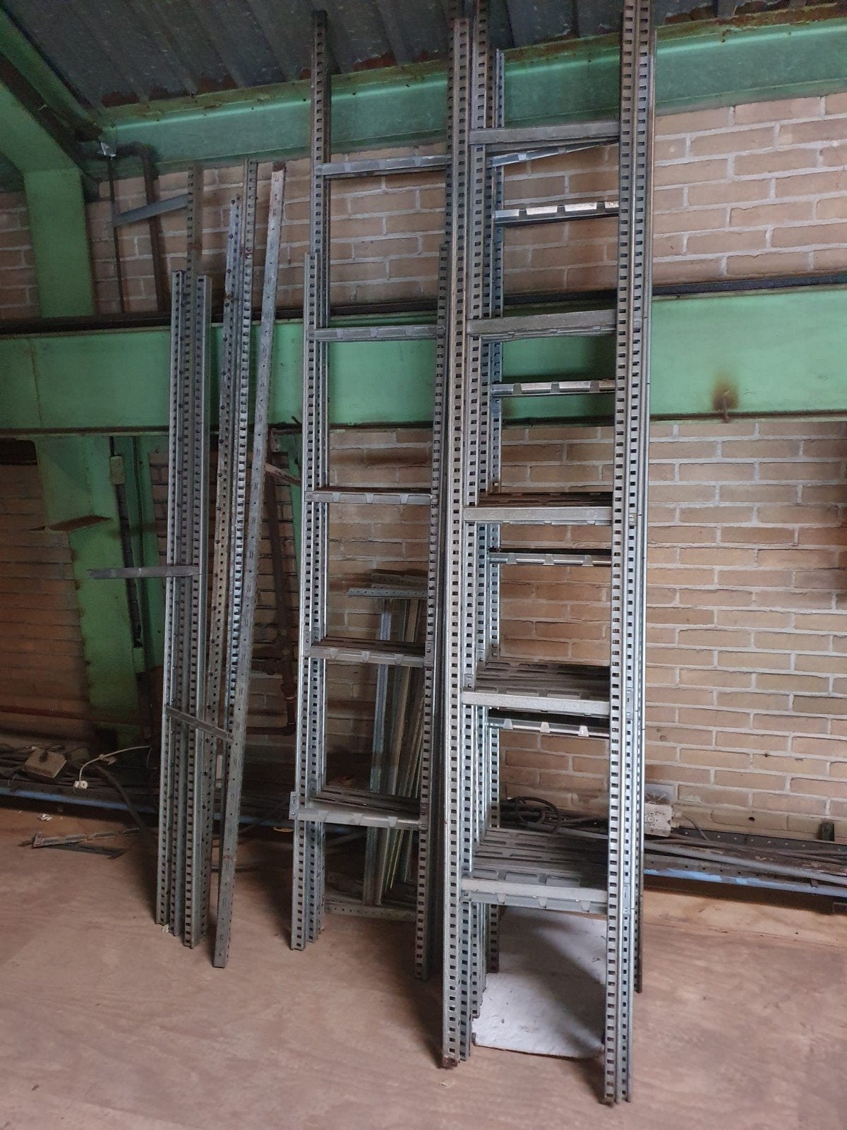 goedkope stellingkasten legbordstelling, Ophalen