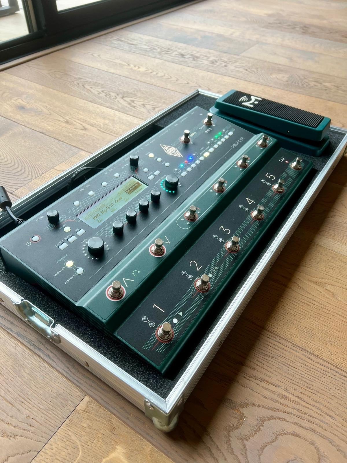 Kemper Profiler Stage MK1 + Expressie pedaal & Flightcase, Ophalen, Zo goed als nieuw, Multi-effect