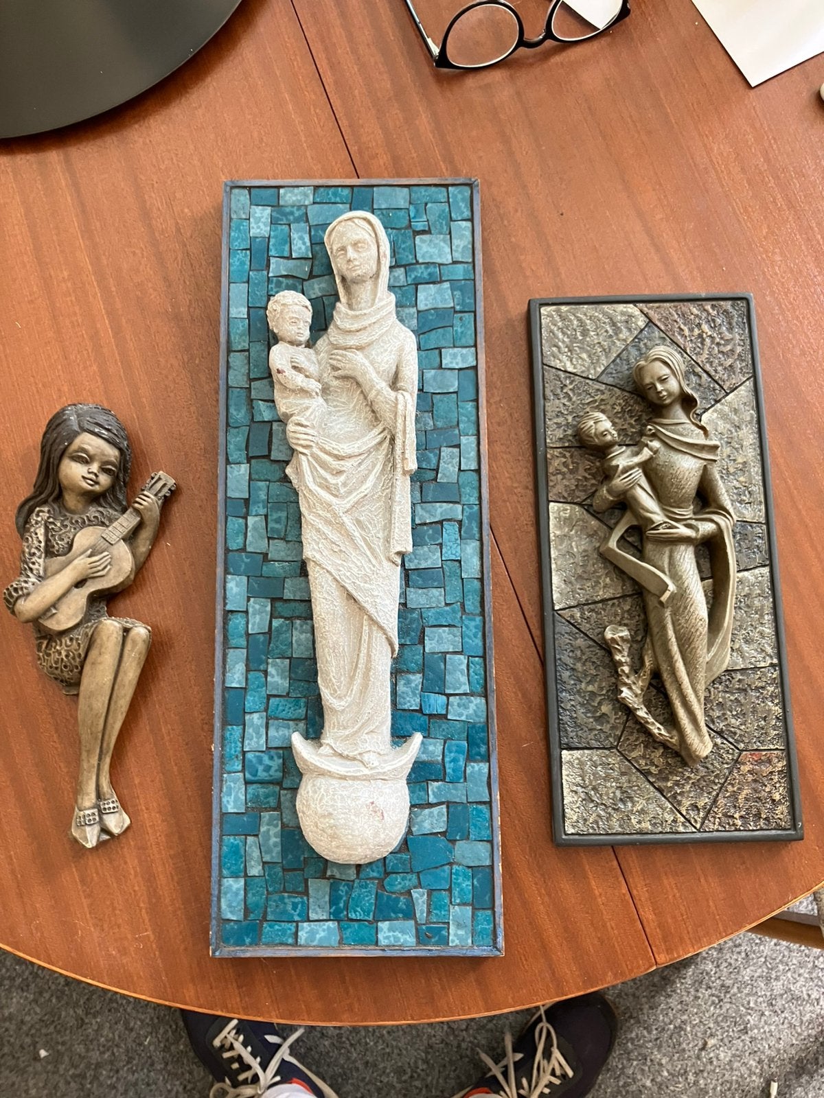 3 vintage polystone muur decoratie, Ophalen of Verzenden