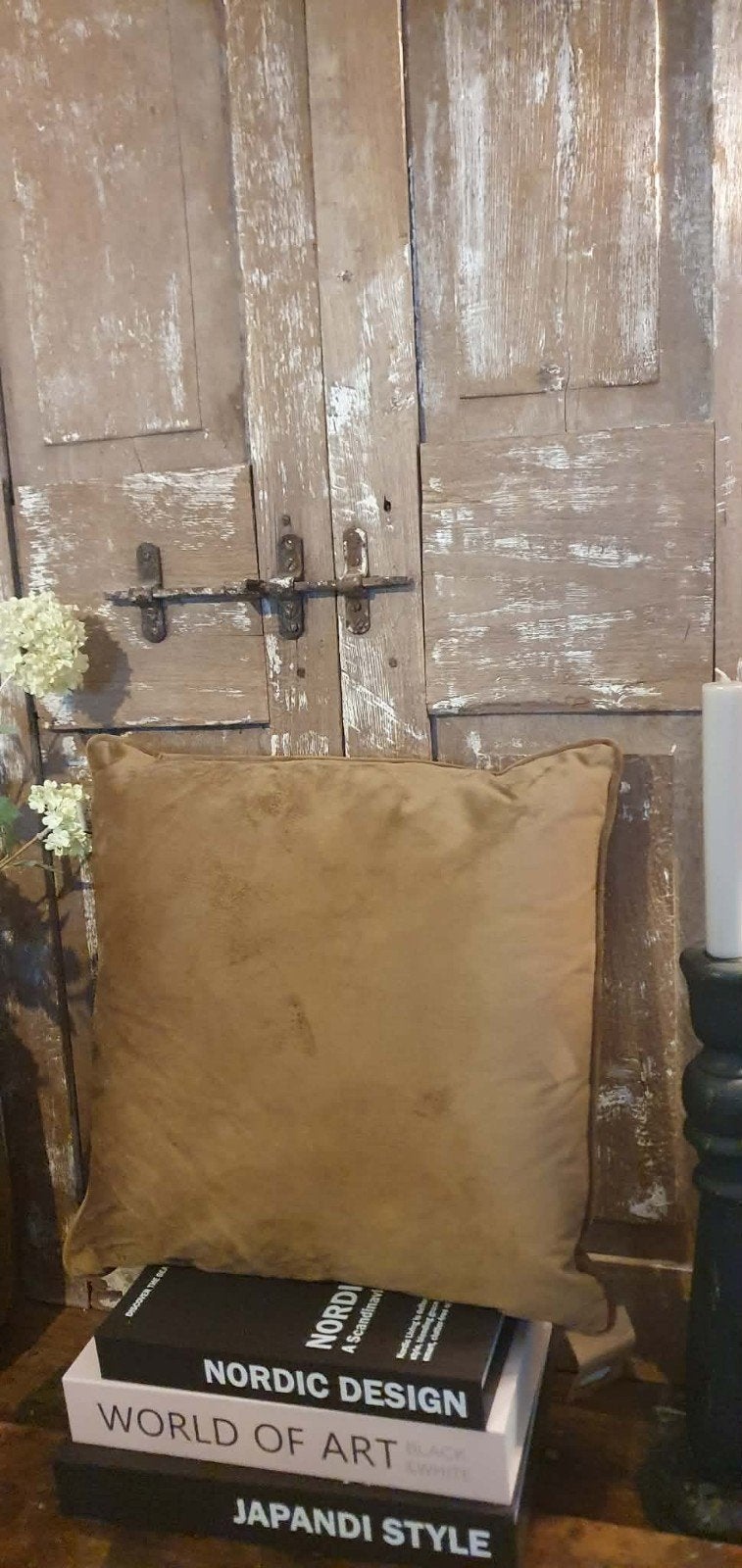 Nieuw Kussen Finn 45x45 cm velours tobacco brown, Bruin, Vierkant, Nieuw, Ophalen of Verzenden