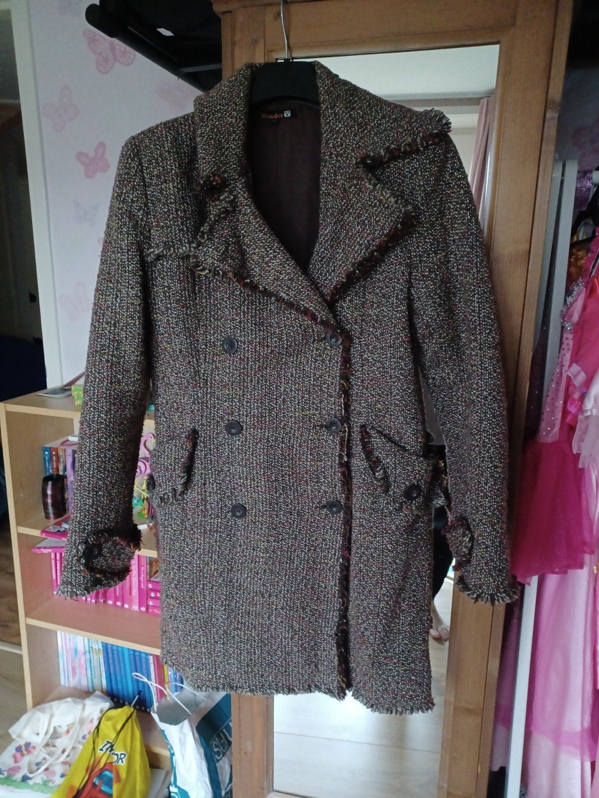 Mooi dikke warme winterjas voor dames, Ophalen of Verzenden, Zo goed als nieuw, Maat 38/40 (M), Rood