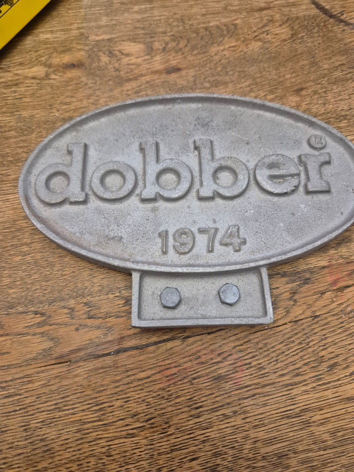 Vintage Dobber Plaquette 1974 - Gietijzeren Decoratie, Ophalen of Verzenden