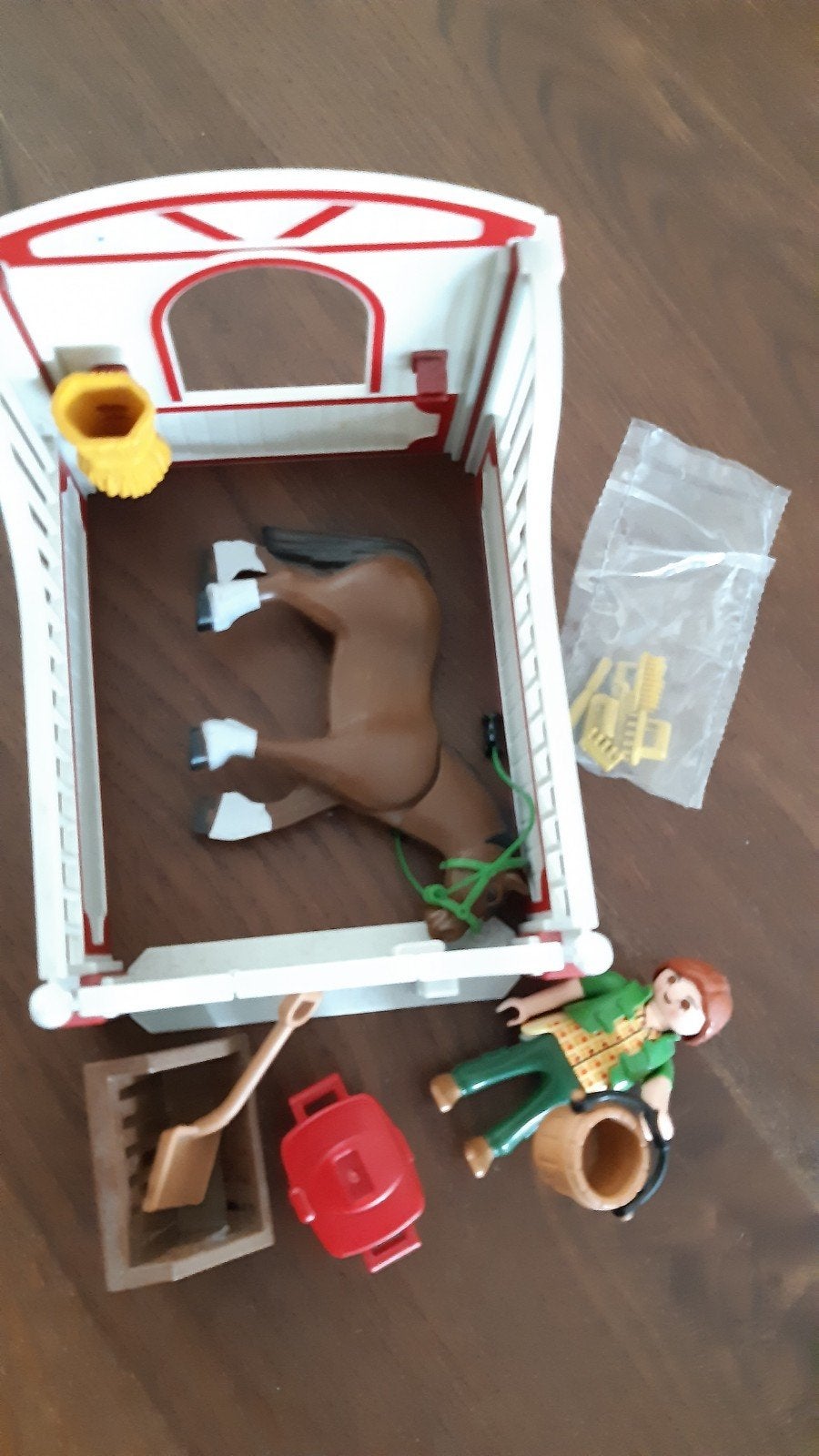 Playmobil, stal met verzorgpaard., Complete set, Overige typen, Ophalen of Verzenden, Zo goed als nieuw