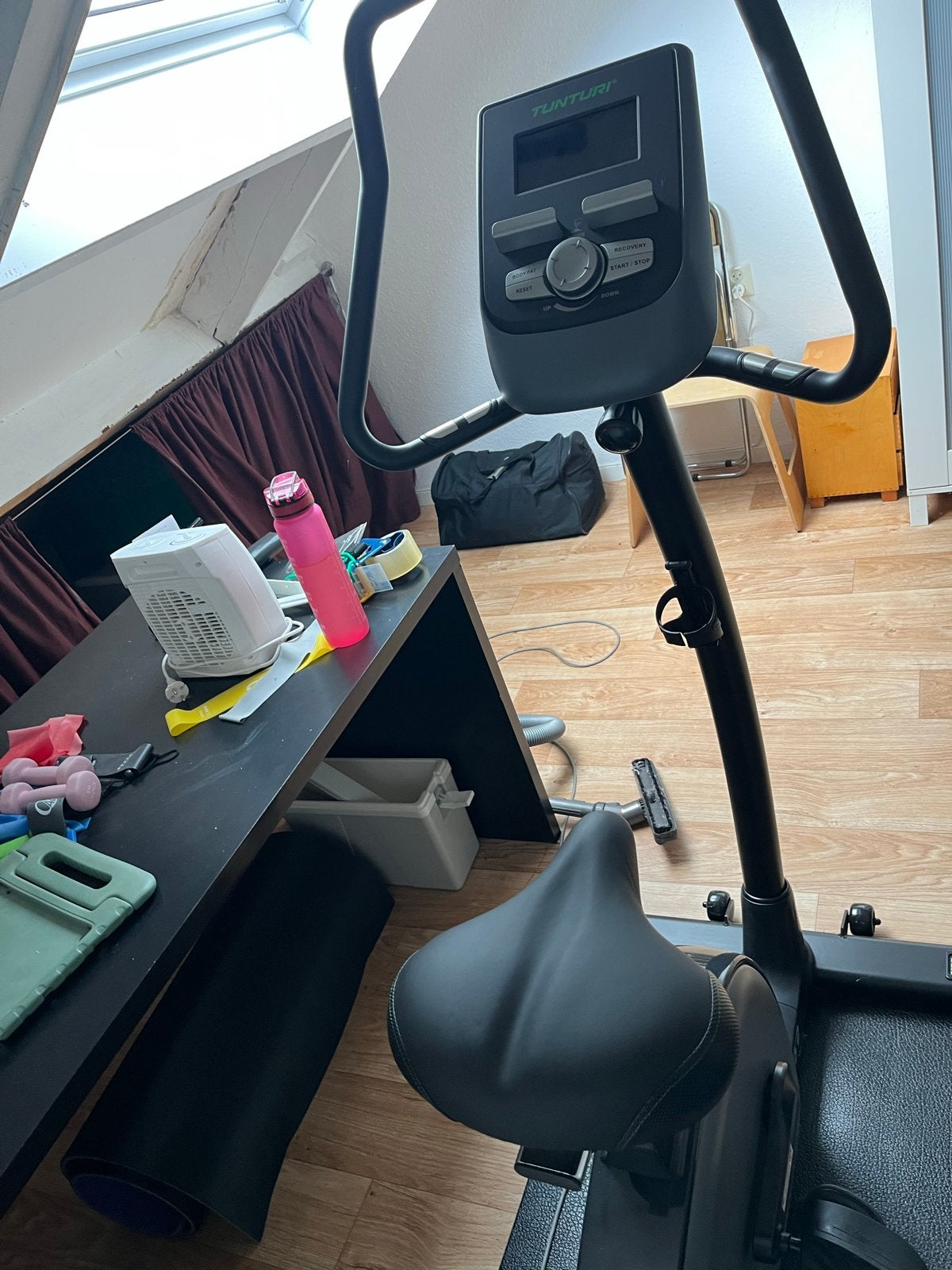 Tunturi Upright Bike E60 Hometrainer - Zo goed als nieuw, Ophalen, Zo goed als nieuw, Metaal, Benen
