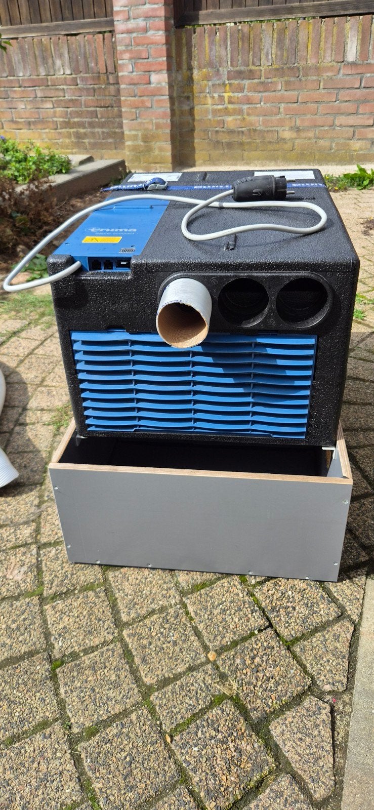 Truma Saphir Compact airconditioning voor camper/caravan, Ophalen, Zo goed als nieuw