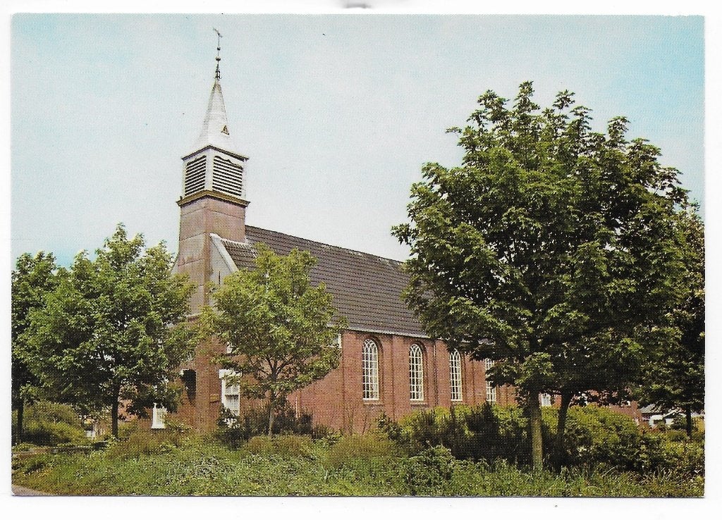 Zoutkamp Ned Herv Kerk ongelopen Ansichtkaart ( B4886), Ophalen of Verzenden, 1960 tot 1980, Gelopen