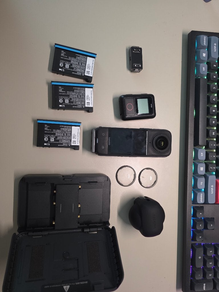 insta360 x4 + accessories, Ophalen of Verzenden, Zo goed als nieuw, Overige merken