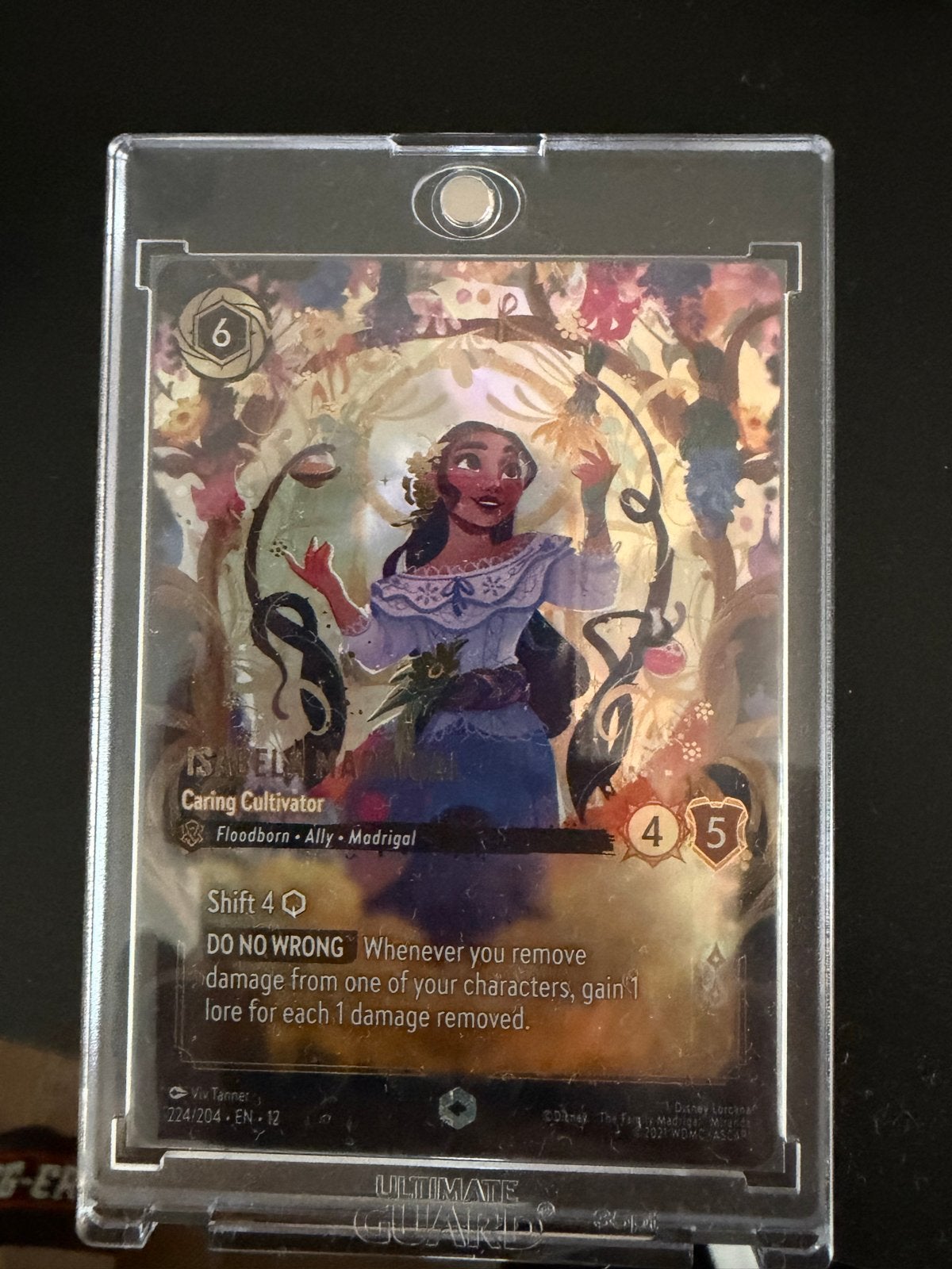 Isabela Madrigal - Caring Cultivator (Foil) Lorcana, Ophalen of Verzenden, Zo goed als nieuw, Losse kaart, Foil