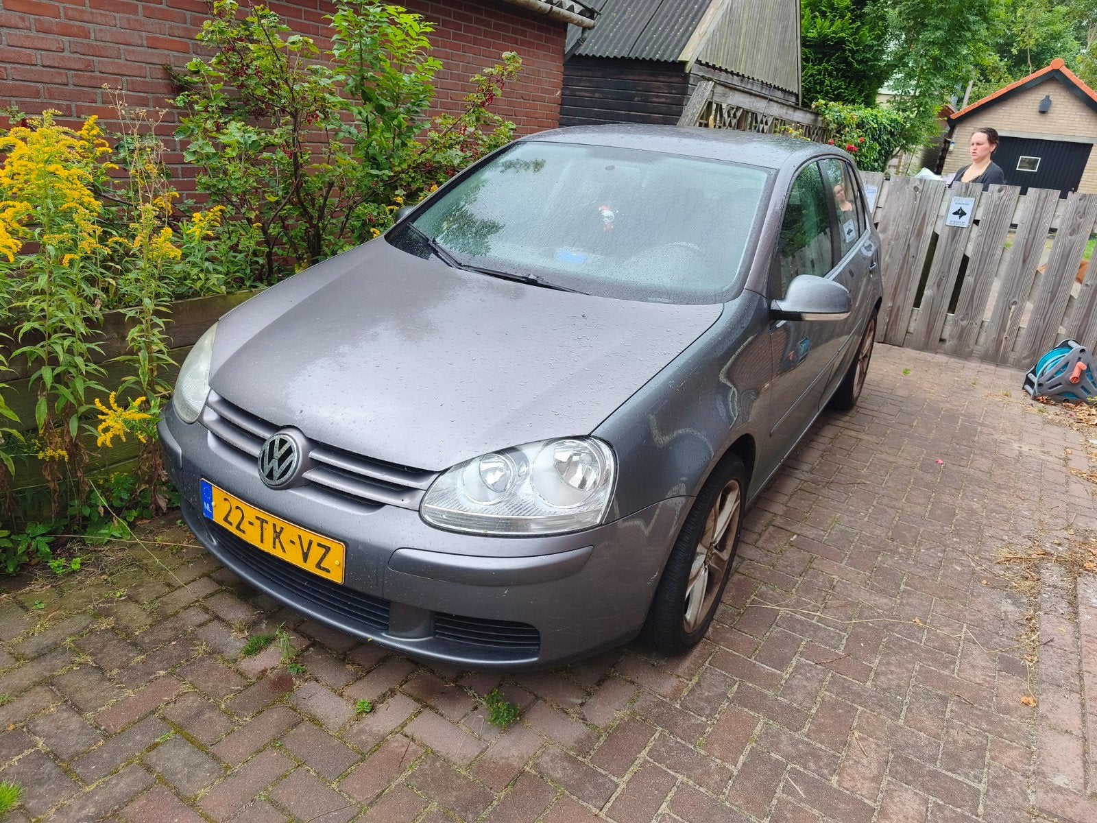 Volkswagen Golf 1.6 16V FSI 85KW 5D 2006 Grijs, Auto's, Voorwielaandrijving, Elektrische ramen, 4 cilinders, 620 kg