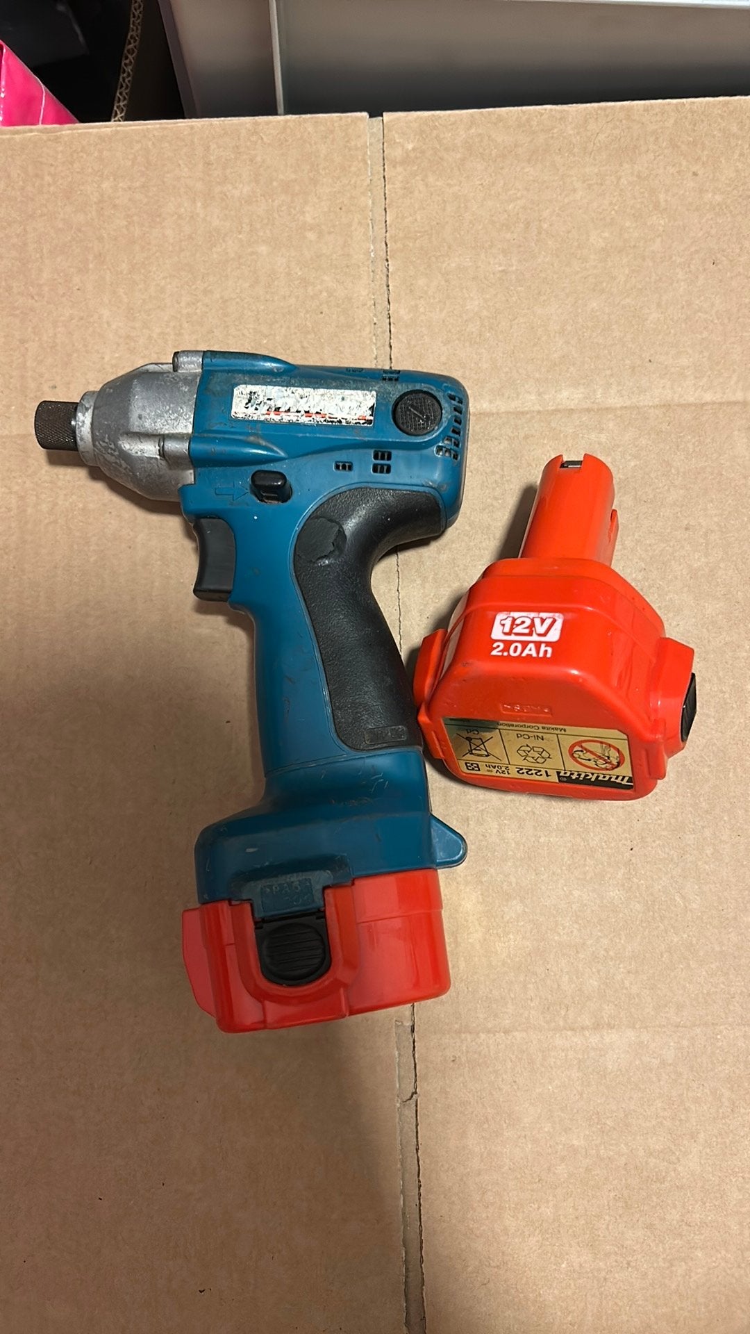 Makita 12V gereedschap, Ophalen of Verzenden, Zo goed als nieuw, Boor- en Schroefmachine