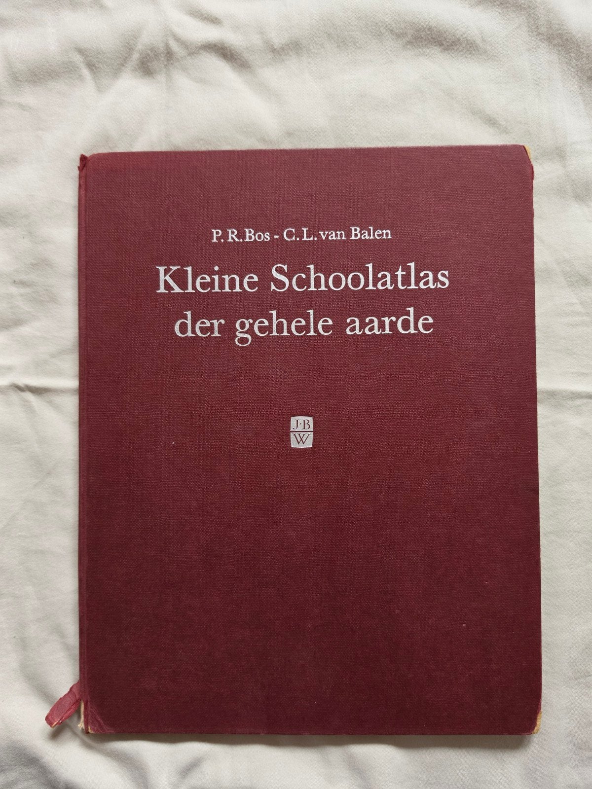 Kleine Schoolatlas der gehele aarde - P.R.Bos - C.L.van Bal, 1800 tot 2000, Wereld, Ophalen, Gelezen