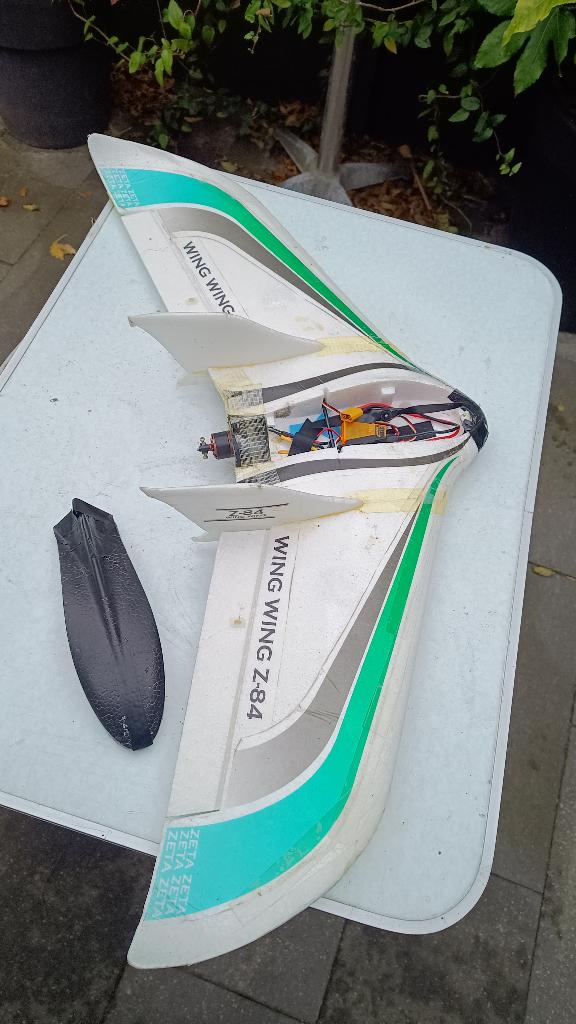 Z84 HOBBY KING, Hobby en Vrije tijd, Modelbouw | Radiografisch | Vliegtuigen, Verzenden, Gebruikt, Elektro, RTF (Ready to Fly)