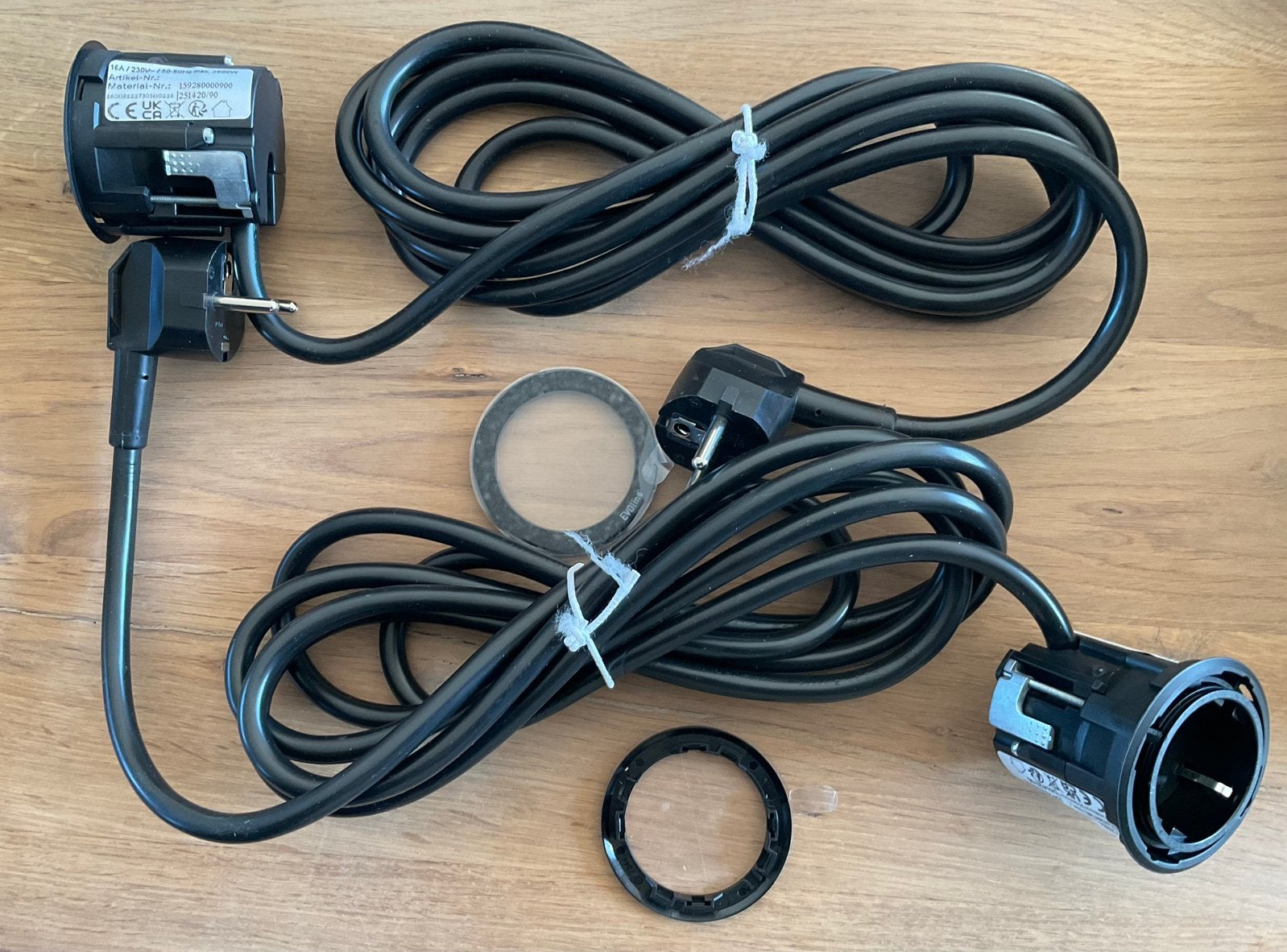 Evoline one stopcontact zwart 2 stuks NIEUW, Ophalen of Verzenden, Nieuw, Overige merken, Stopcontact