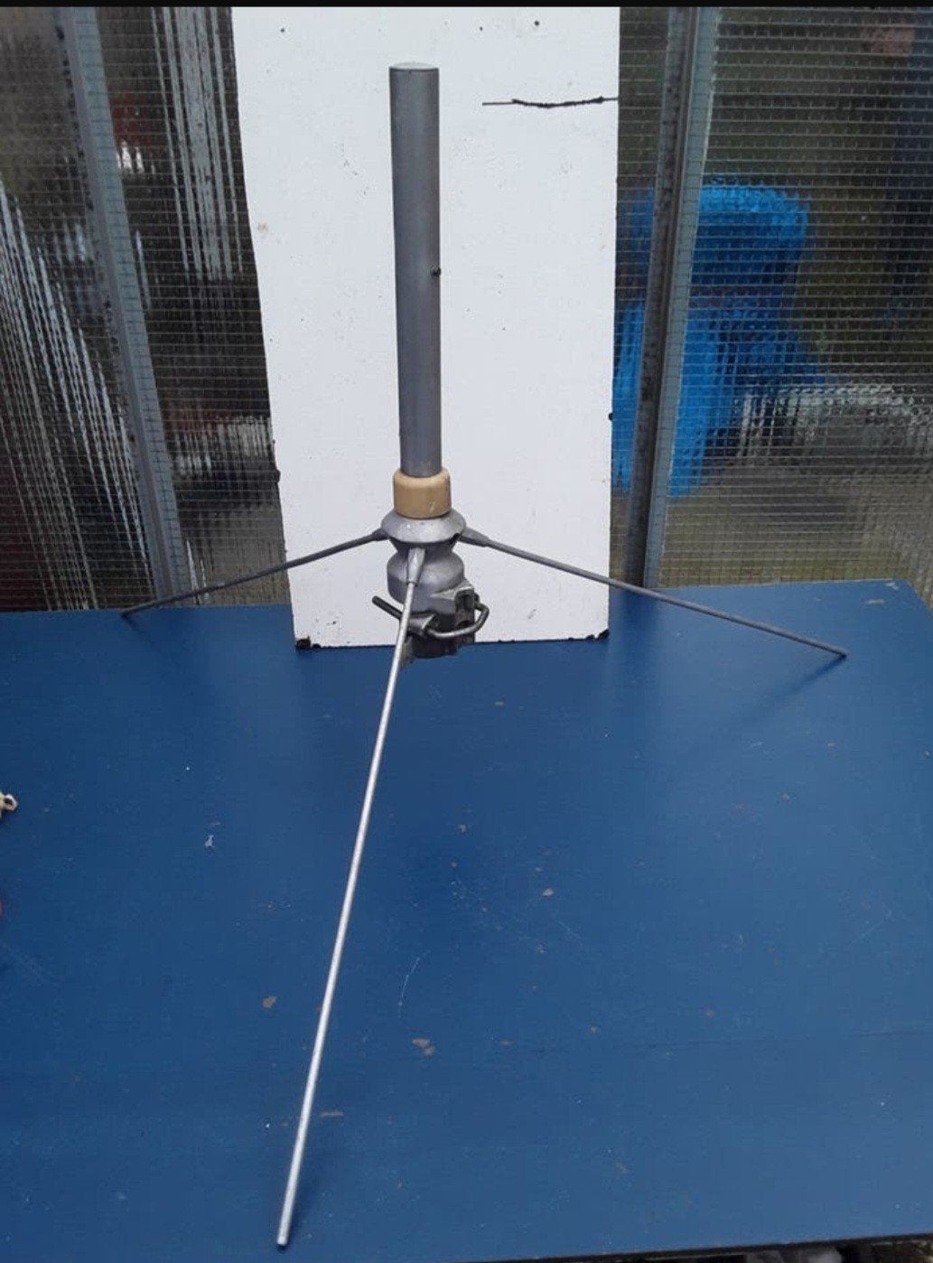 Breedband antenne, Ophalen of Verzenden, Gebruikt, Antenne