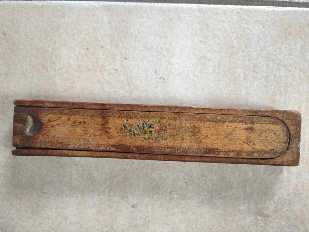 Antieke houten pen- en griffeldoos met bloemmotief, Ophalen of Verzenden