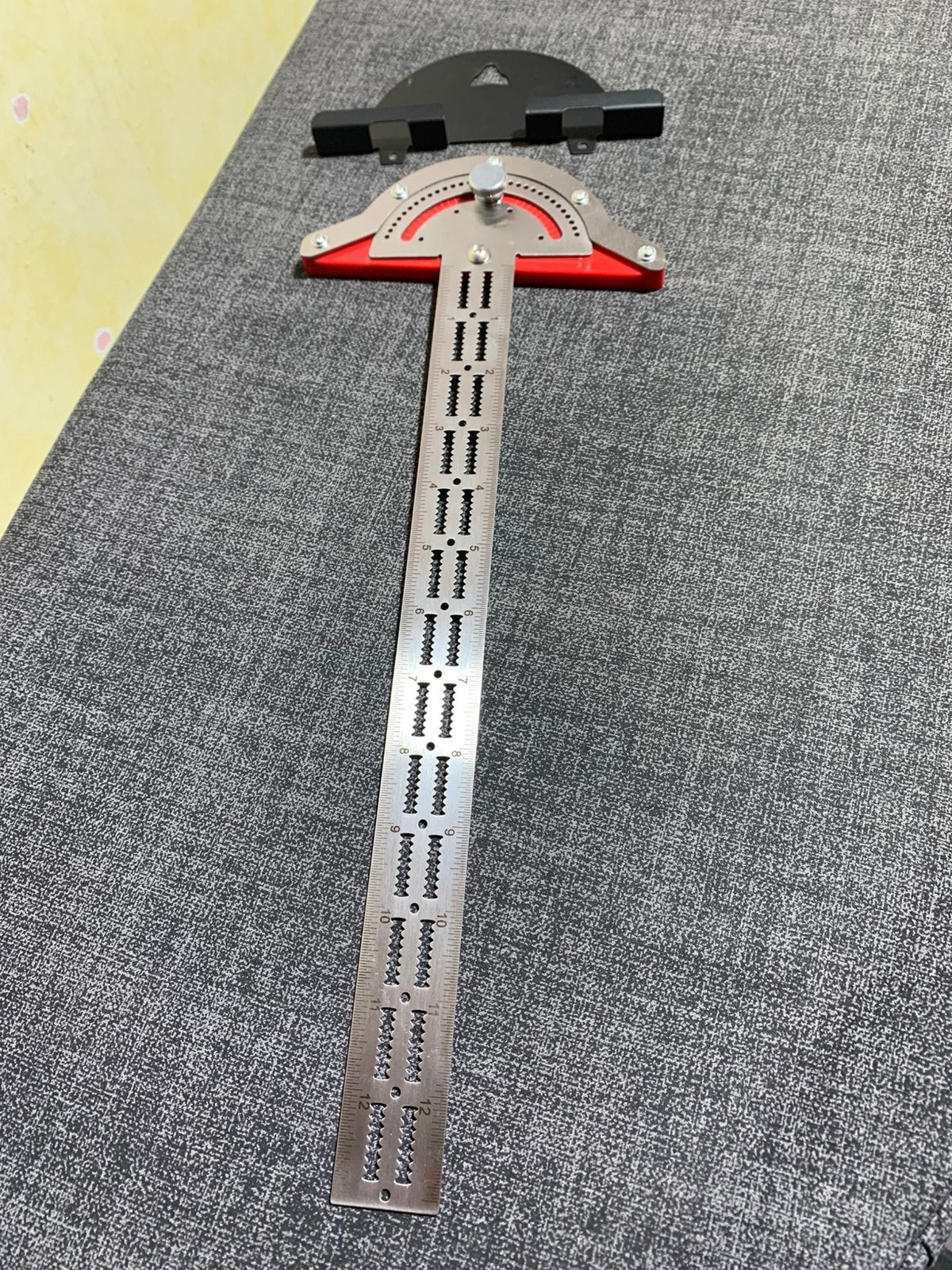 Nieuwe 13 Inch Gradenboog Hoekzoeker met muurbeugel, Ophalen of Verzenden, Nieuw, Overige typen