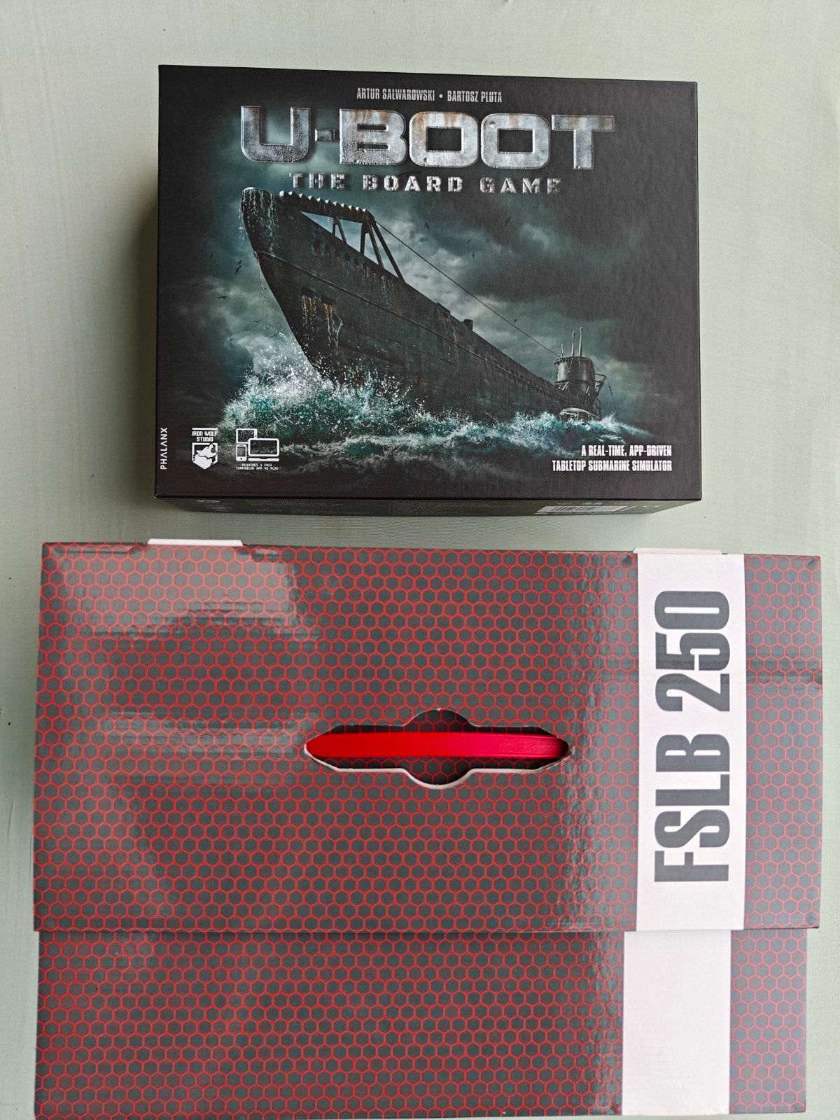 U-Boot: The Board Game, Vijf spelers of meer, Ophalen of Verzenden, Zo goed als nieuw, Phalanx