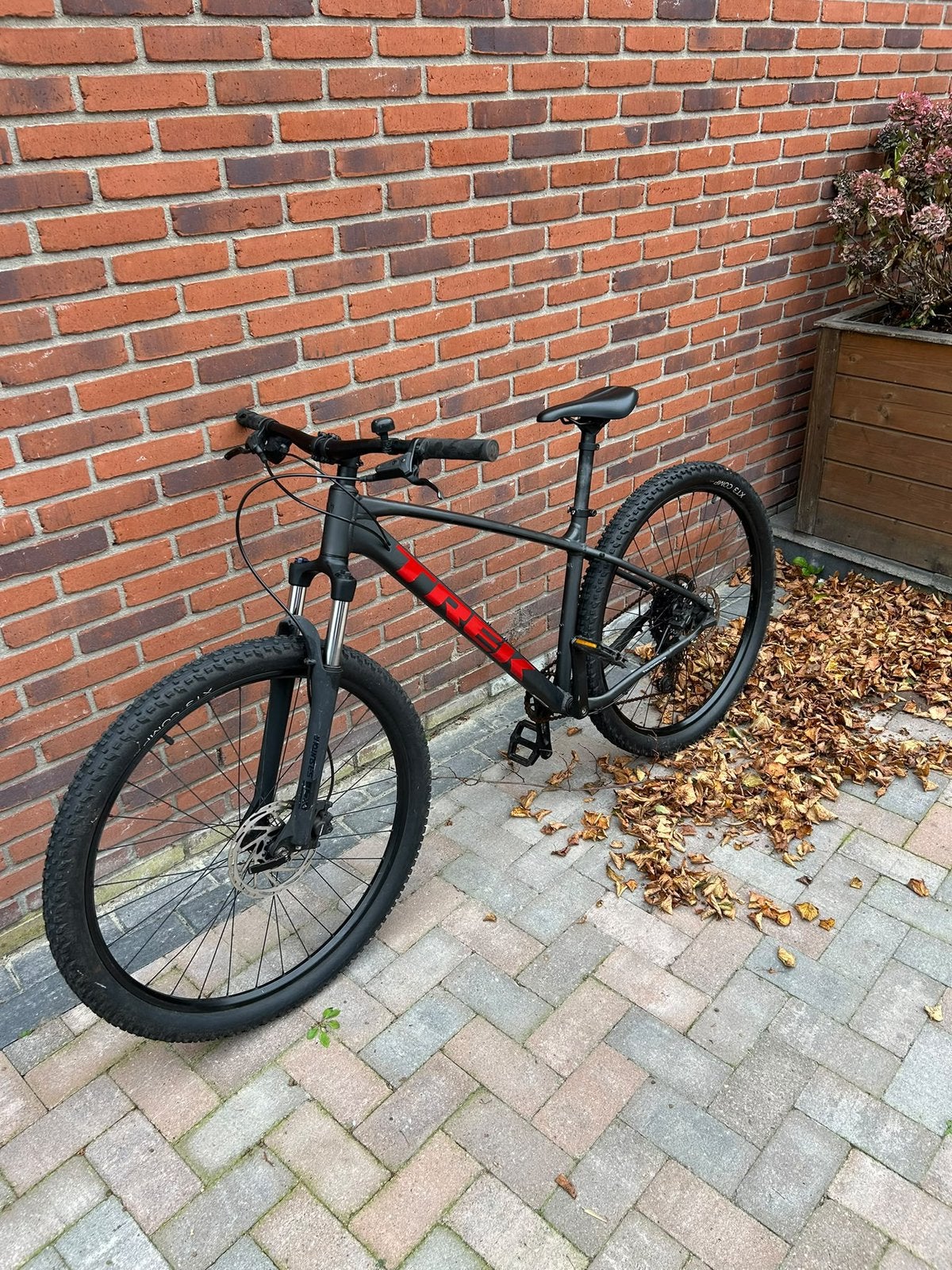 Trek marlin 5 mountainbike - zo goed als nieuw, Ophalen, Zo goed als nieuw, Trek