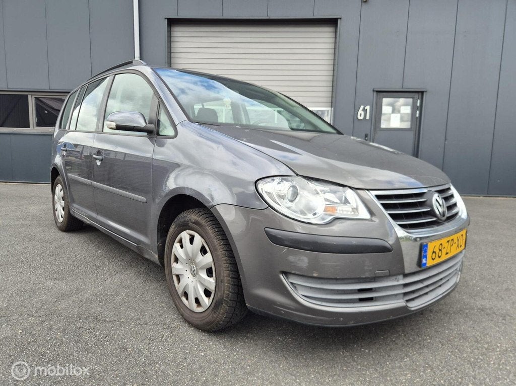 Volkswagen Touran 1.6 Trendline 7-persoons | Airco | Trek., Auto's, Volkswagen, Voorwielaandrijving, Gebruikt, Navigatiesysteem