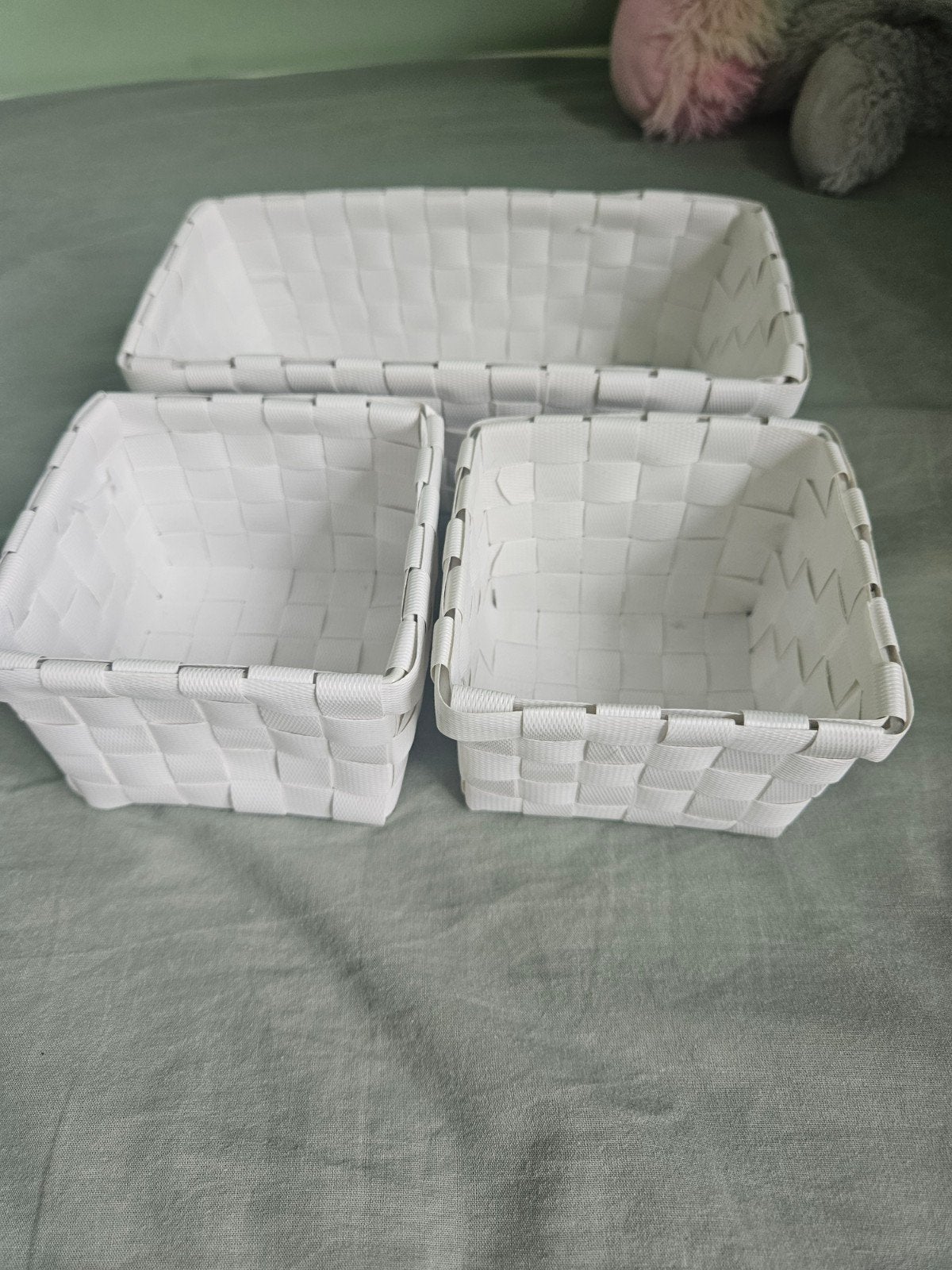 Set van 3 witte opbergmanden voor bureau/commode, Kunststof, Mand, Zo goed als nieuw, Rechthoekig