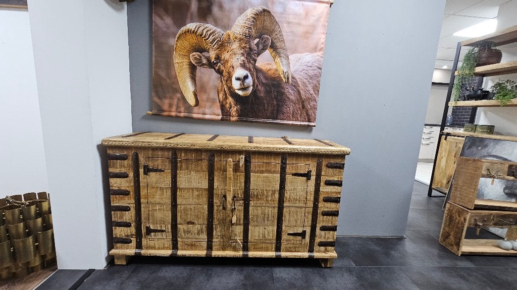 Uniek en karaktervol mangohouten dressoir, Ophalen, 150 tot 200 cm, Nieuw, Info@overwijkdecoratie.nl