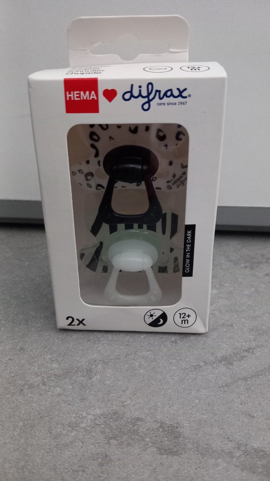 Nieuwe difrax fopspeen dag en nacht hema 12 mnd, Ophalen of Verzenden, Nieuw, Overige typen