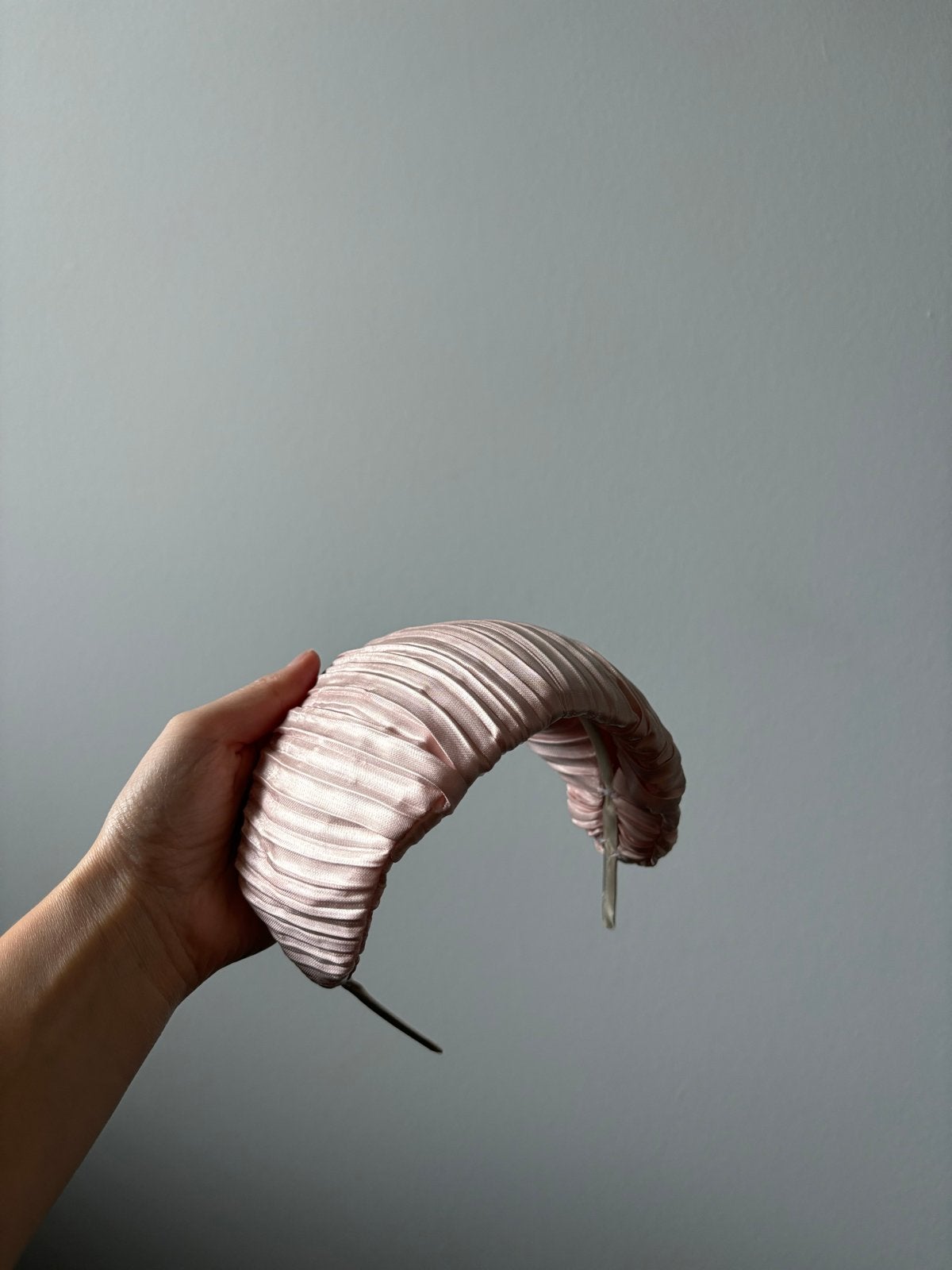 Roze bandeau/ hoofdband/ hoed, Kleding | Dames, Ophalen of Verzenden, Nieuw, One size fits all, Hoed