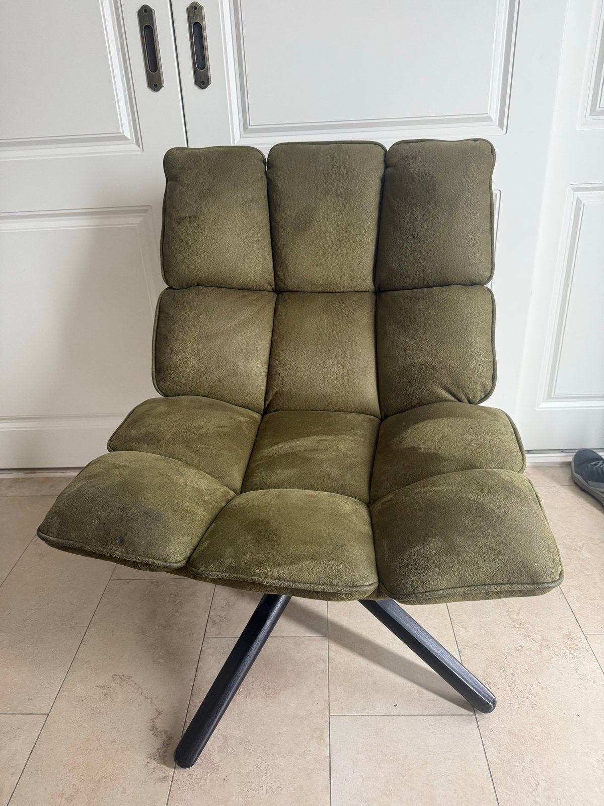 Comfortabele draaibare fauteuil in olijfgroen, Ophalen, Gebruikt, Overige kleuren, Eén