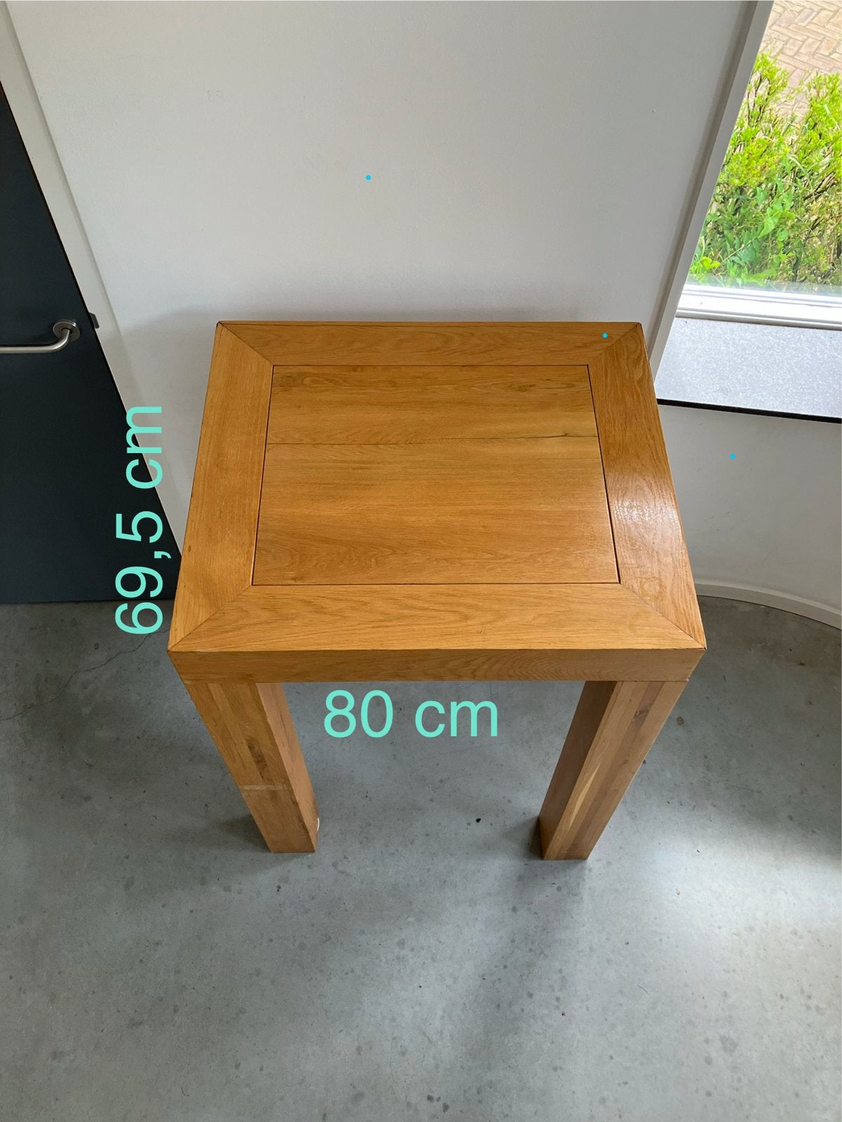 2 Zware, massieve, houten sta tafels, Ophalen, Gebruikt