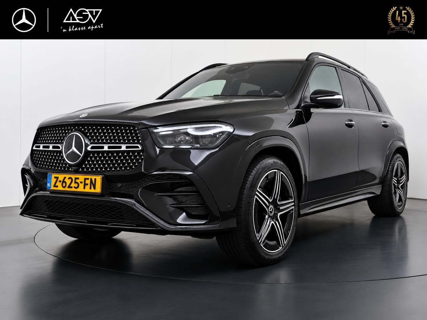 Mercedes-Benz GLE-klasse 400 e 4MATIC AMG Line Premium Plus, Gebruikt, 4 cilinders, GLE, Zwart