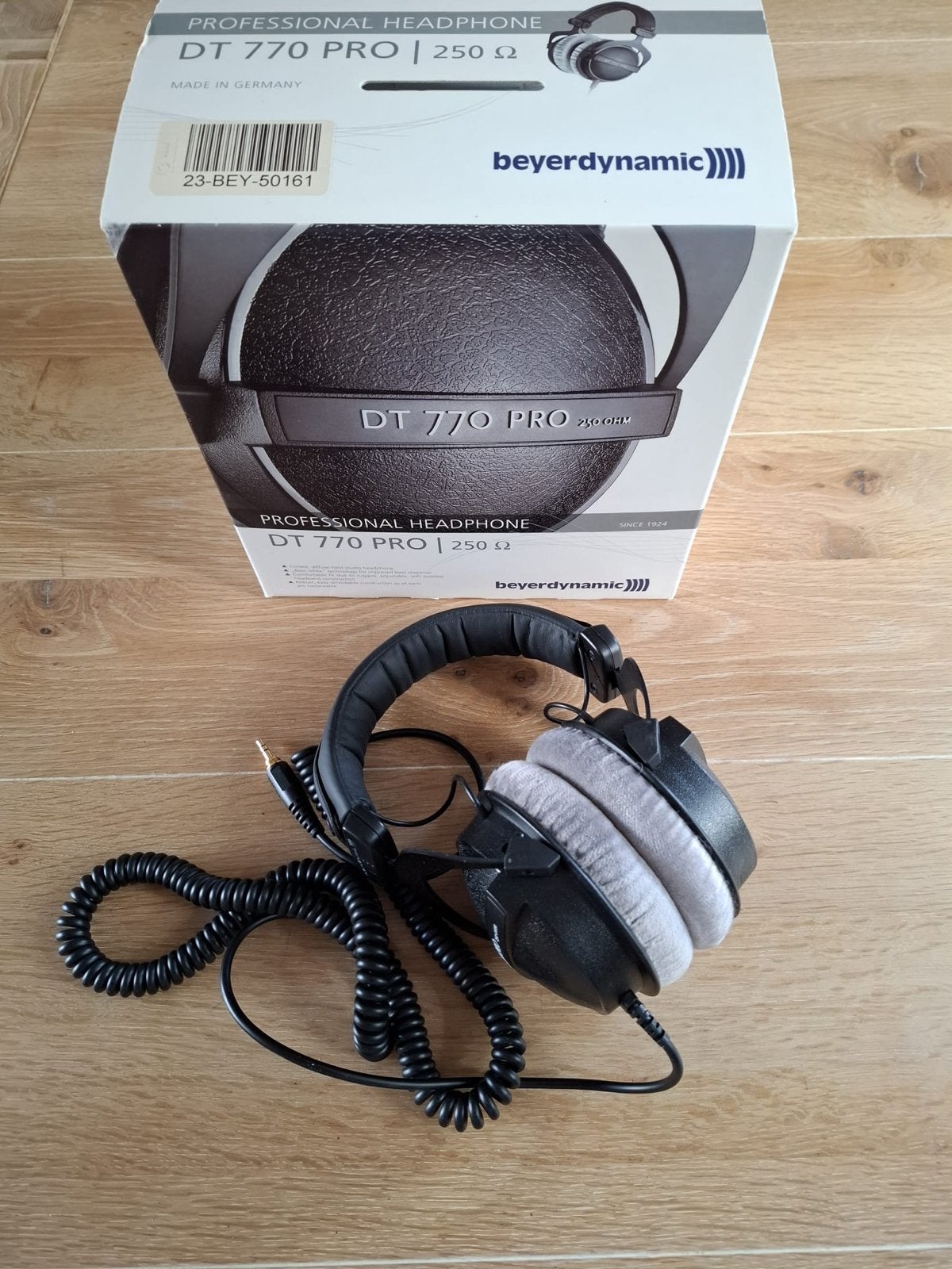 Beyerdynamic DT 770 PRO/ 250 Ohm Studio Hoofdtelefoon