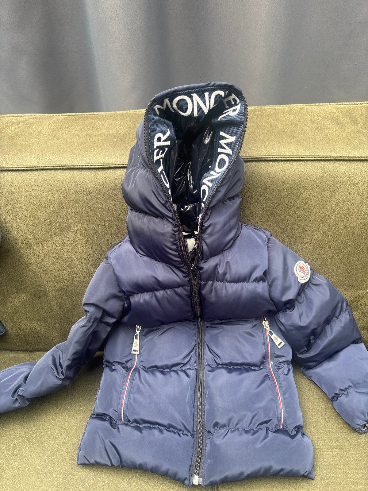 Moncler Kinderdonsjas - Maat 3-4 Jaar, Ophalen of Verzenden, Zo goed als nieuw, Jongen of Meisje