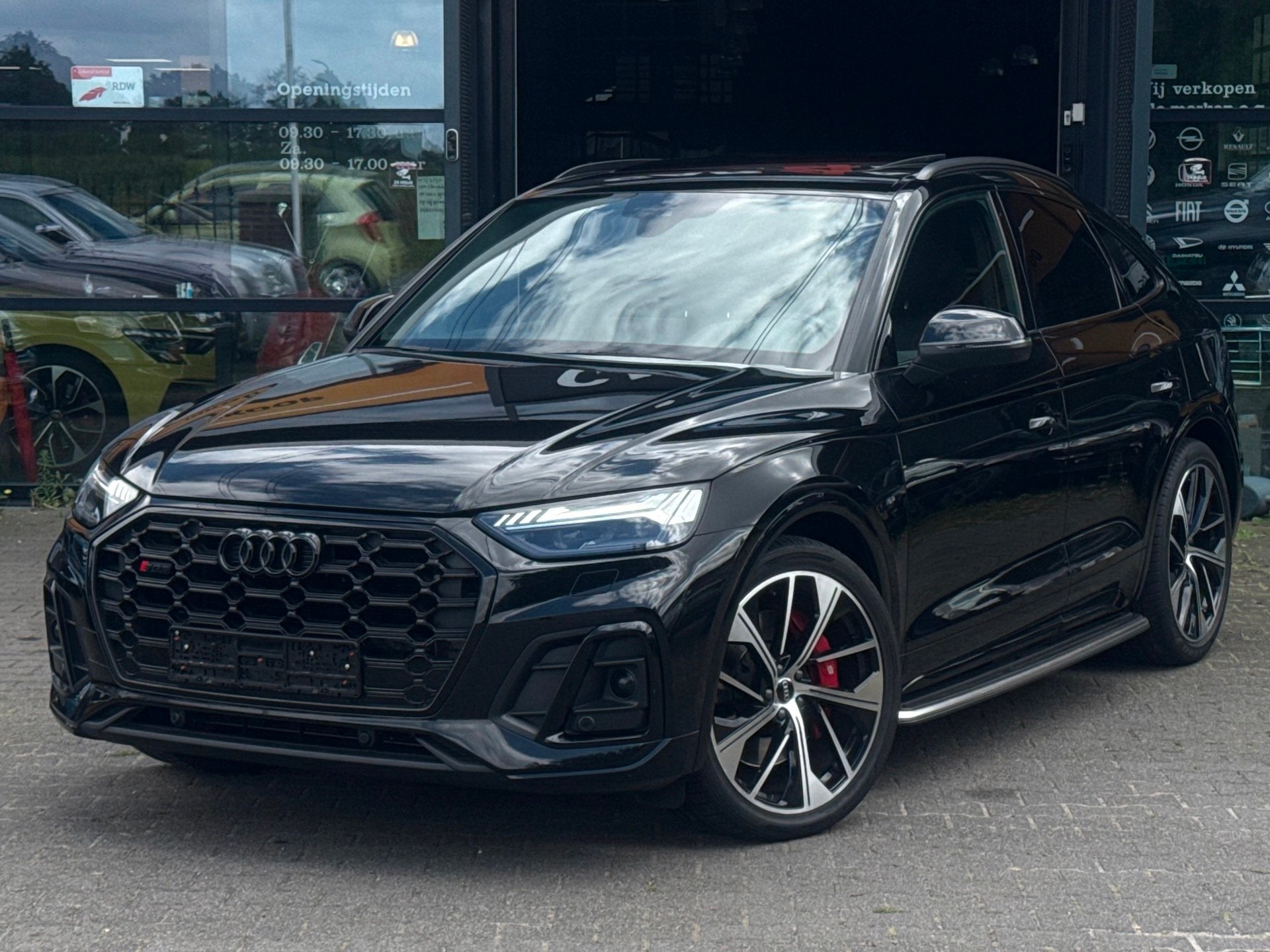 Audi SQ5 Sportback 3.0 TDI SQ5 quattro FABRIEKSGARANTIE/RS-S, Auto's, Audi, Automaat, Gebruikt, Zwart, Leder