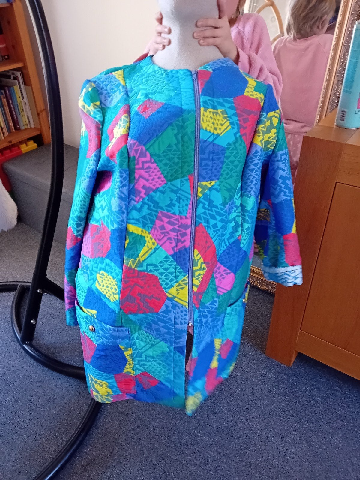kleurige vest/jasje, Ophalen of Verzenden, Zo goed als nieuw, Maat 46/48 (XL) of groter, Meerkleurig