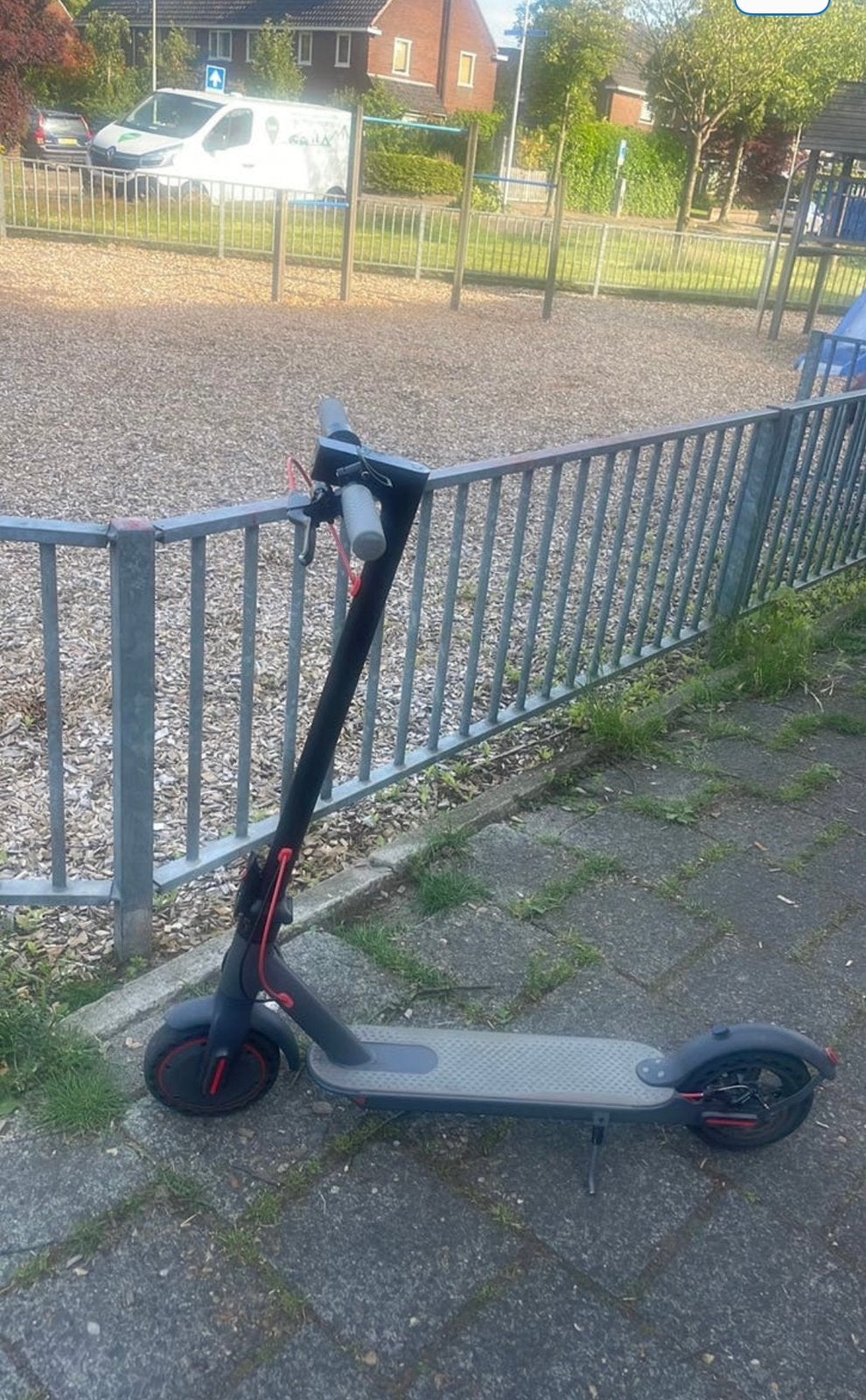 Elektrische step, Fietsen en Brommers, Steps, Ophalen of Verzenden, Zo goed als nieuw, Elektrische step (E-scooter)