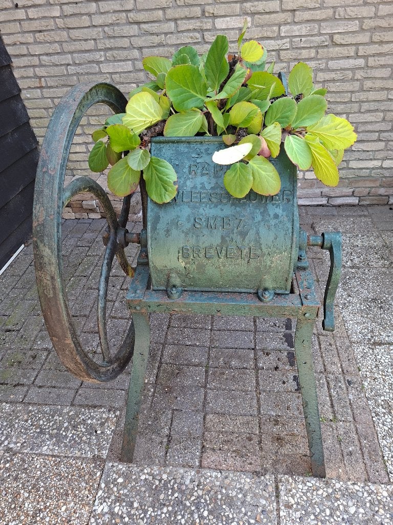 Bietensnijder, Antiek en Kunst, Ophalen
