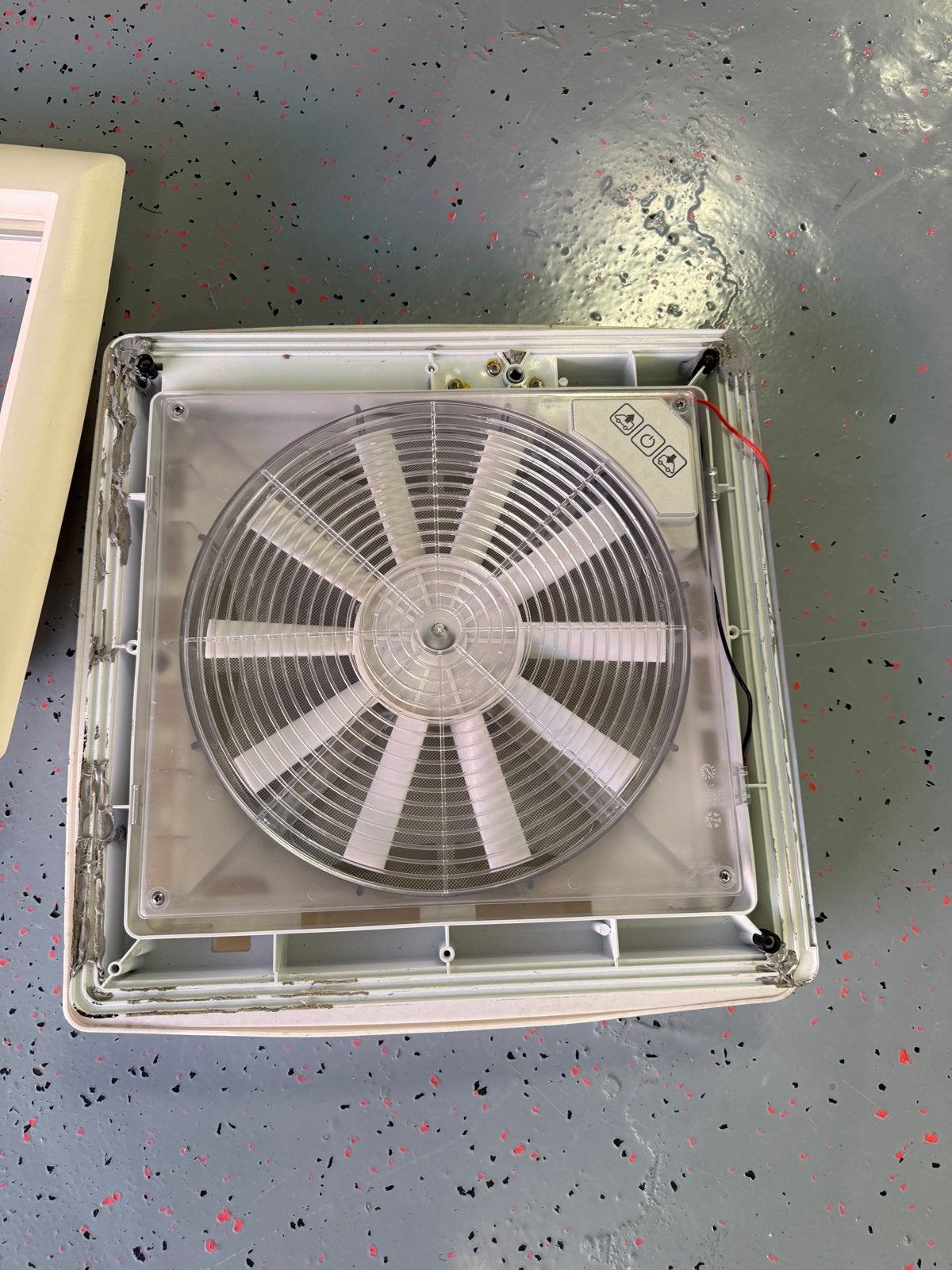 Dakluik met ventilator voor camper of caravan, Ophalen of Verzenden, Gebruikt